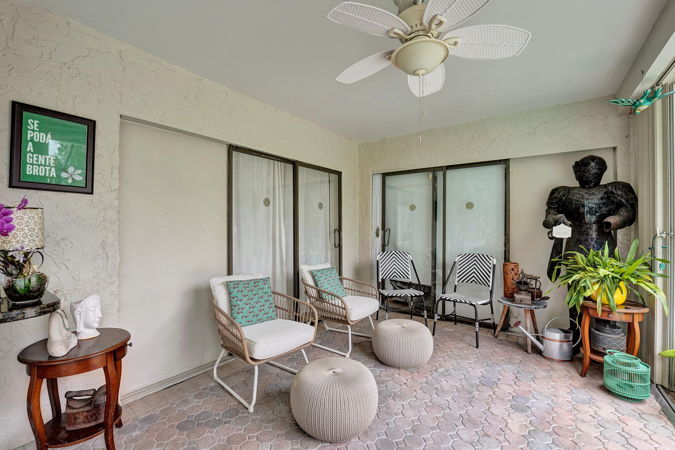 NOB HILL ESTATES 1 SEC - Residential