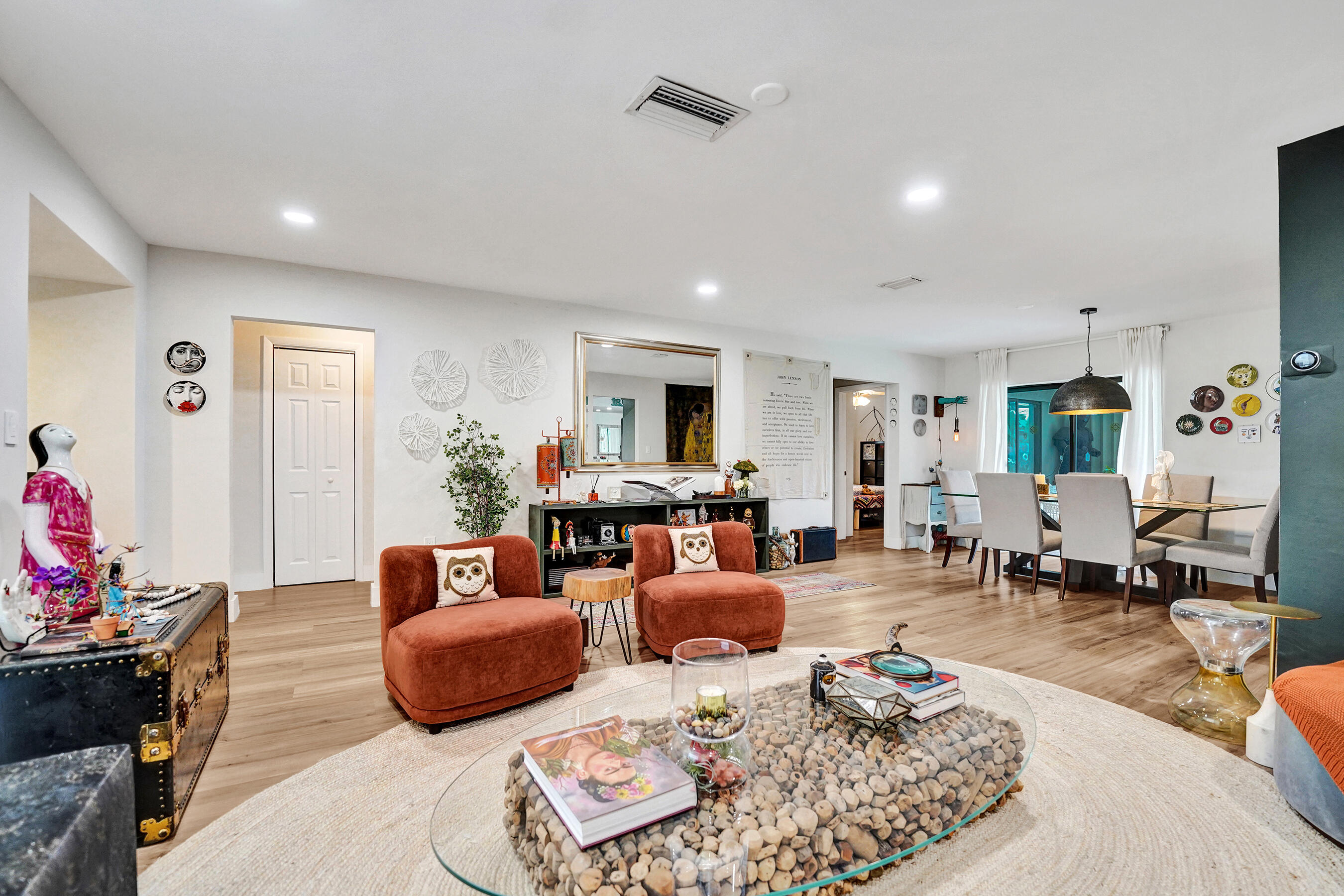 NOB HILL ESTATES 1 SEC - Residential