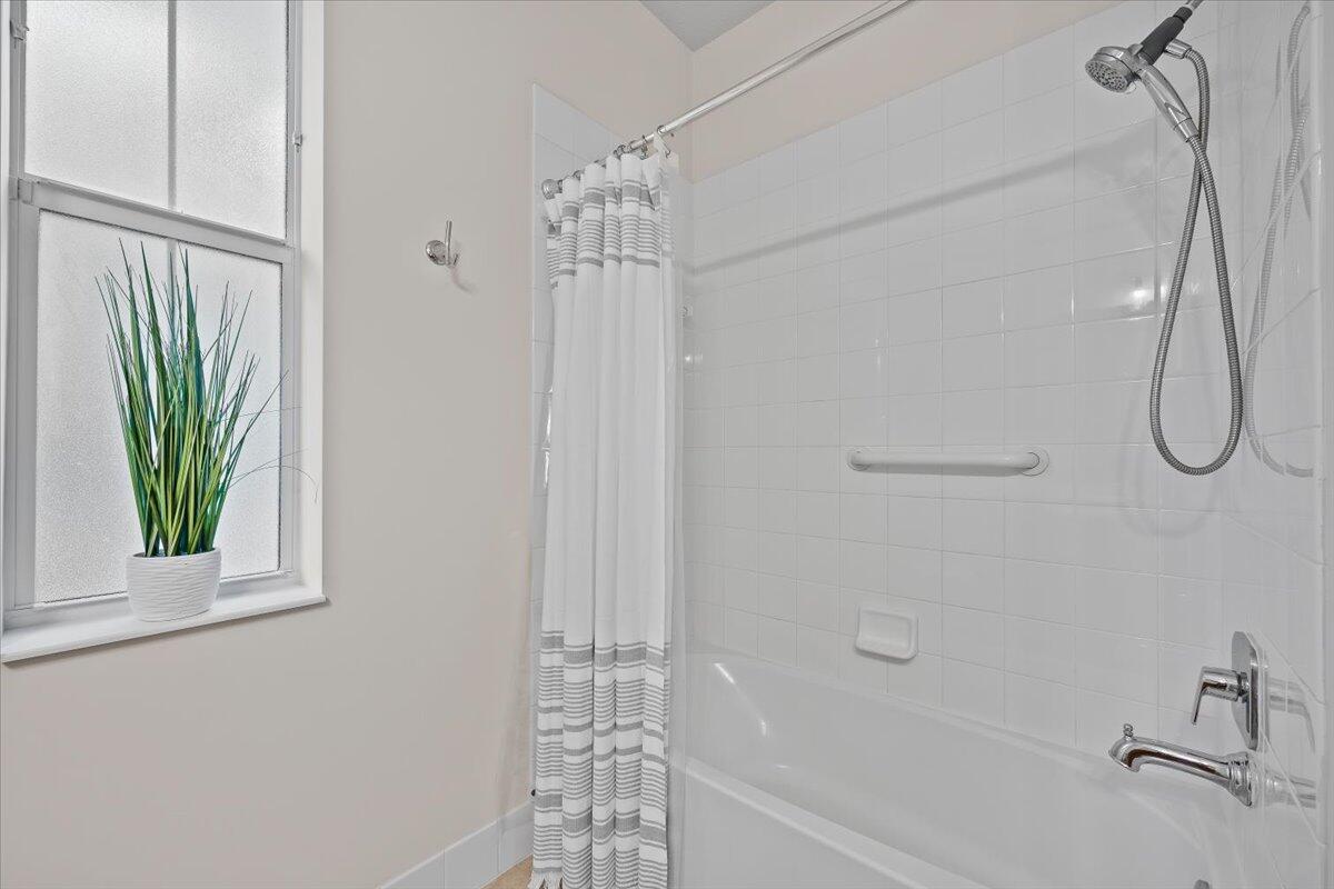 MALLORY CREEK AT ABACOA 1 - Residential