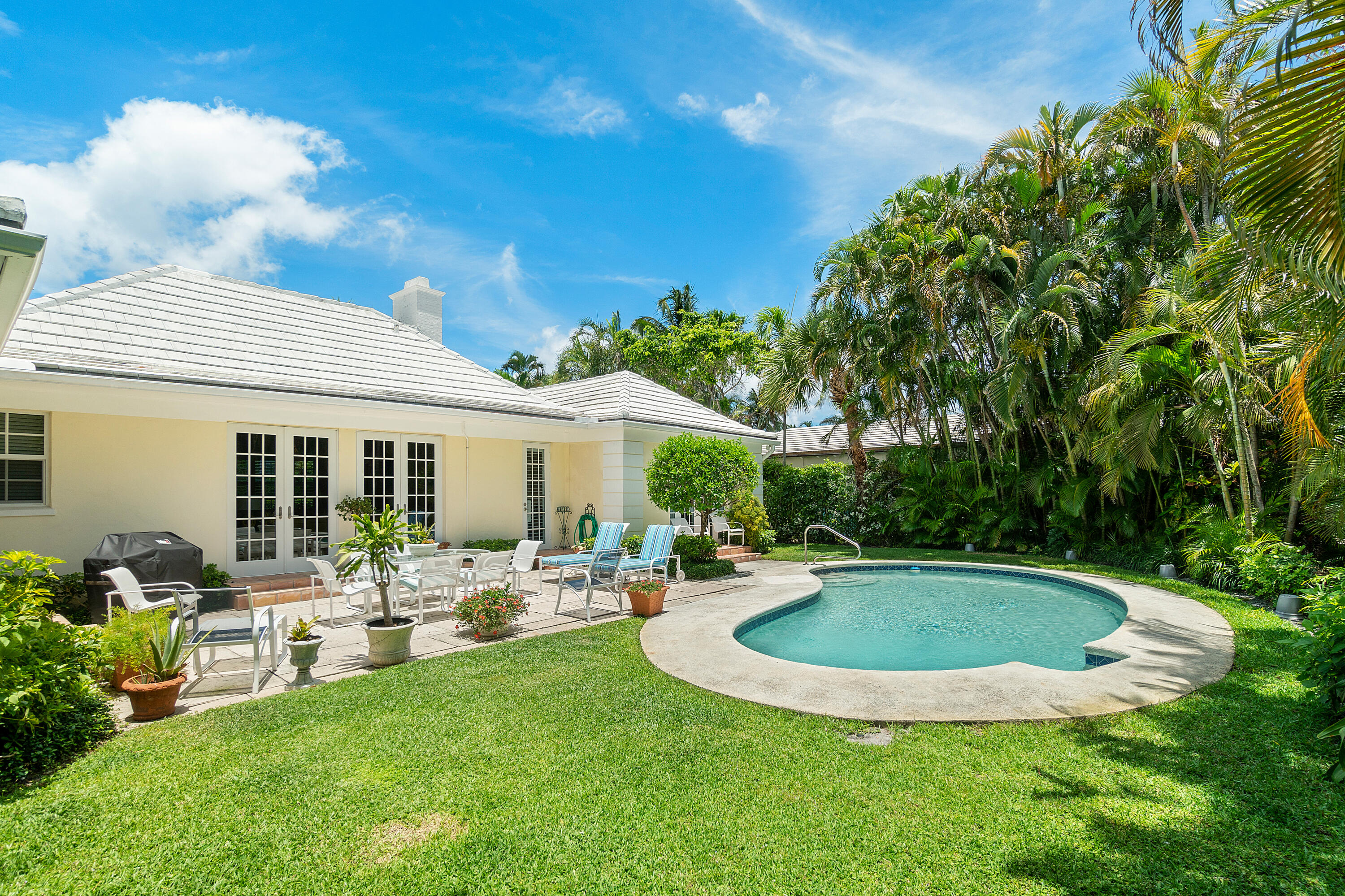 EAST SHORE - Residential