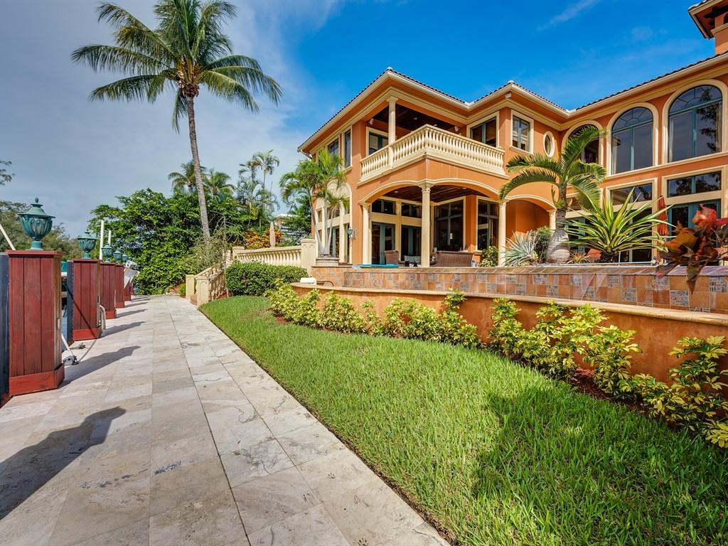 Royal Palm Yacht & Country Club - Residential