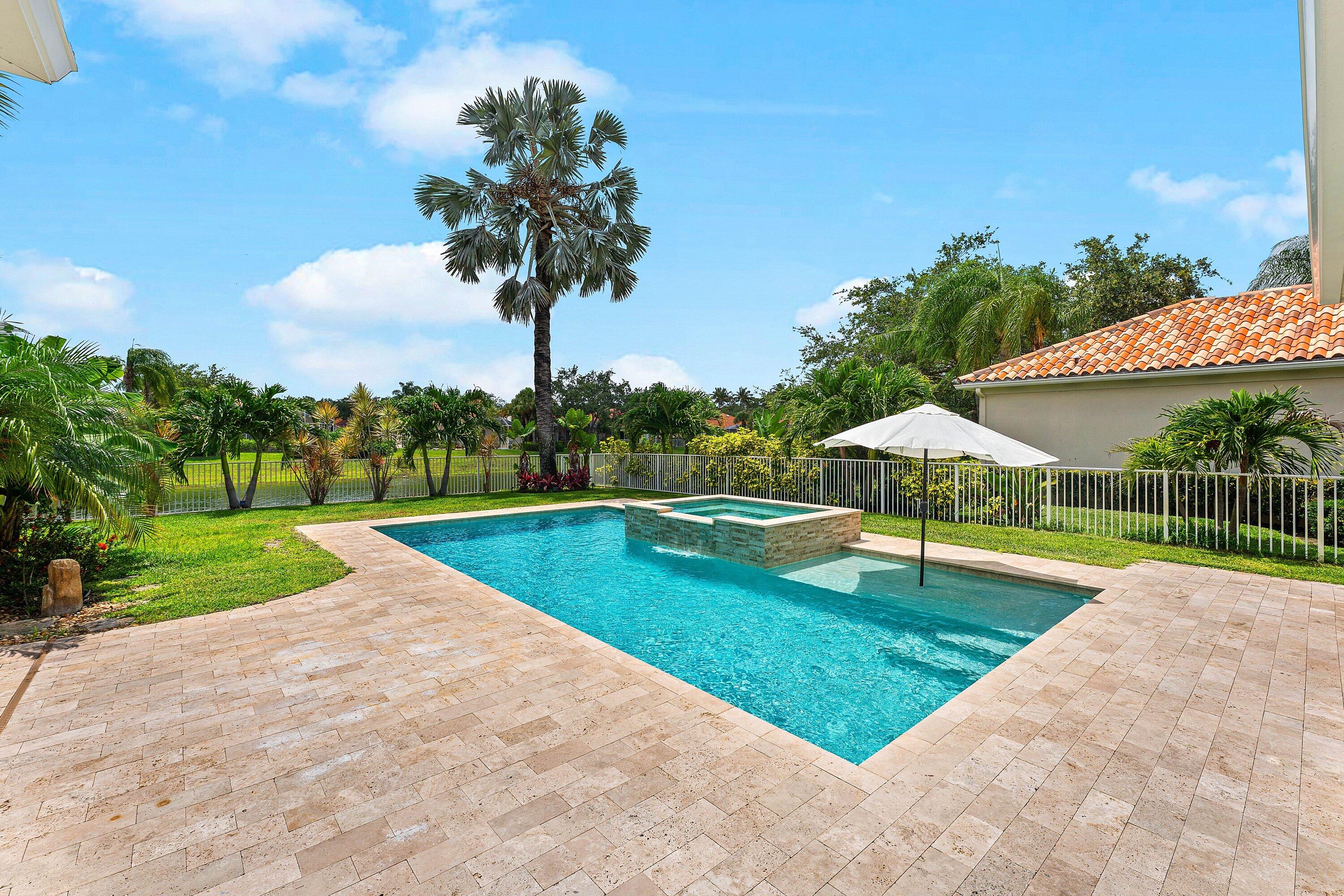 RIVERWALK 3 - Residential