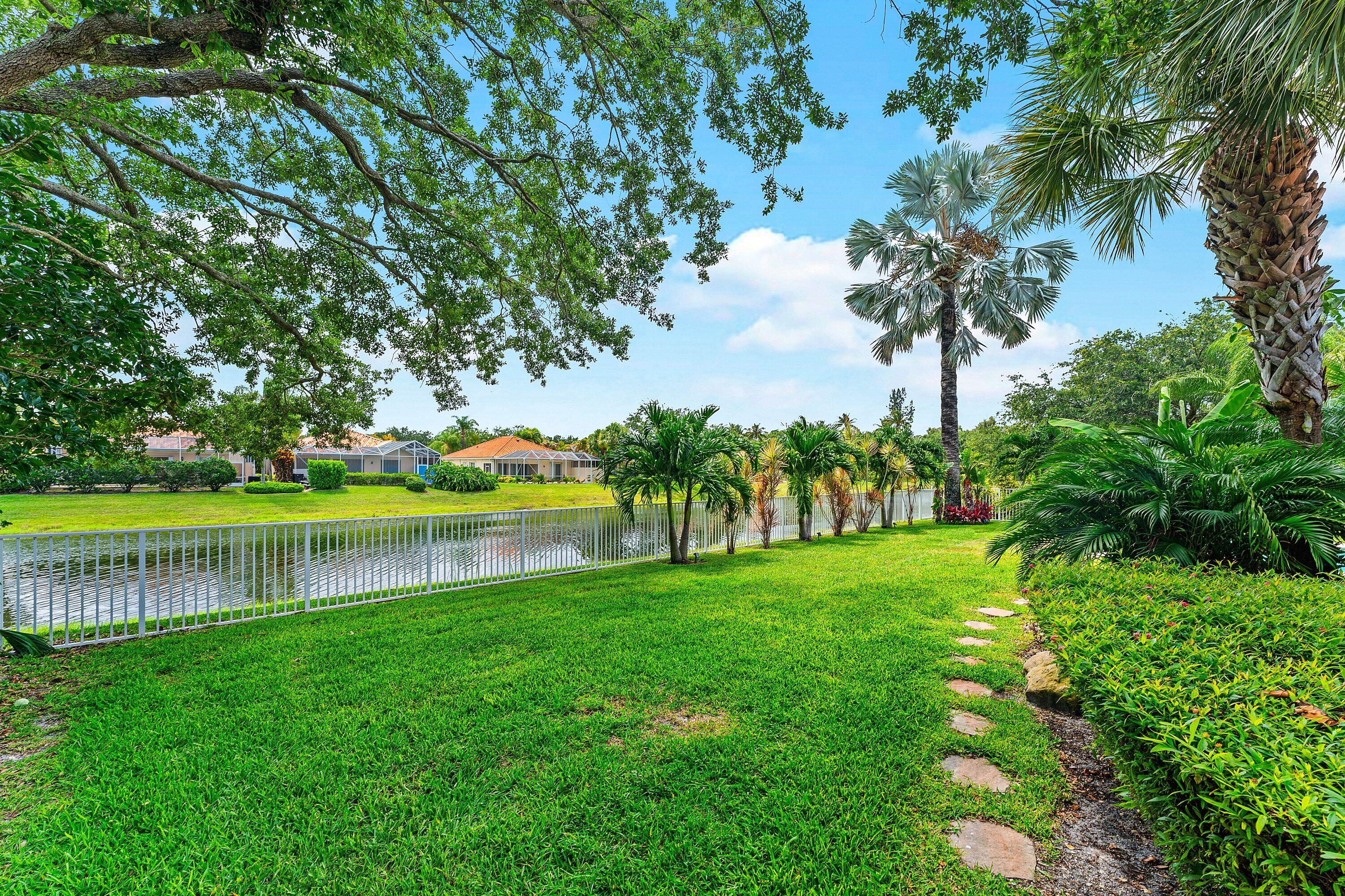 RIVERWALK 3 - Residential