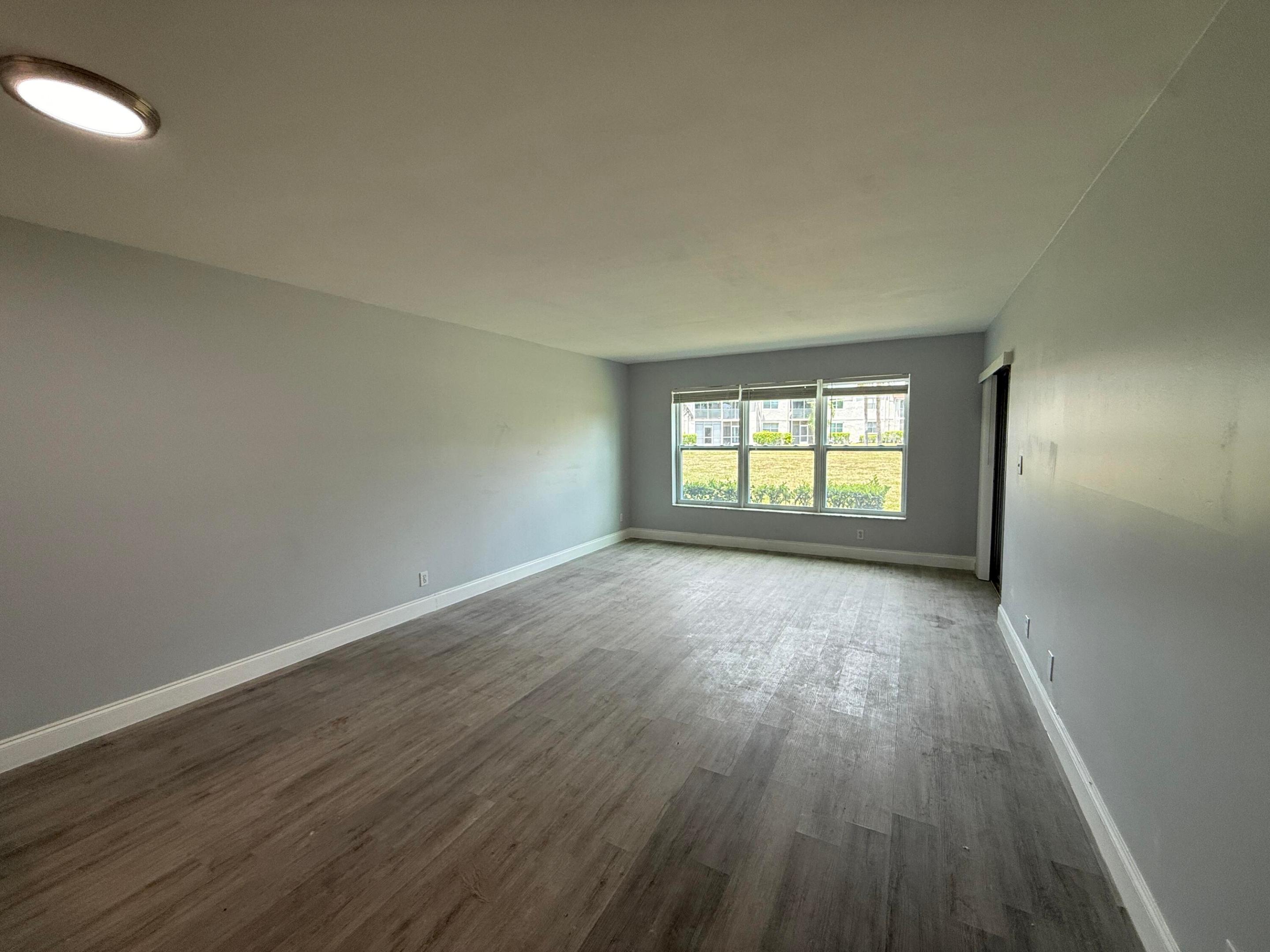 CYPRESS AT WOODMONT III - Residential Lease