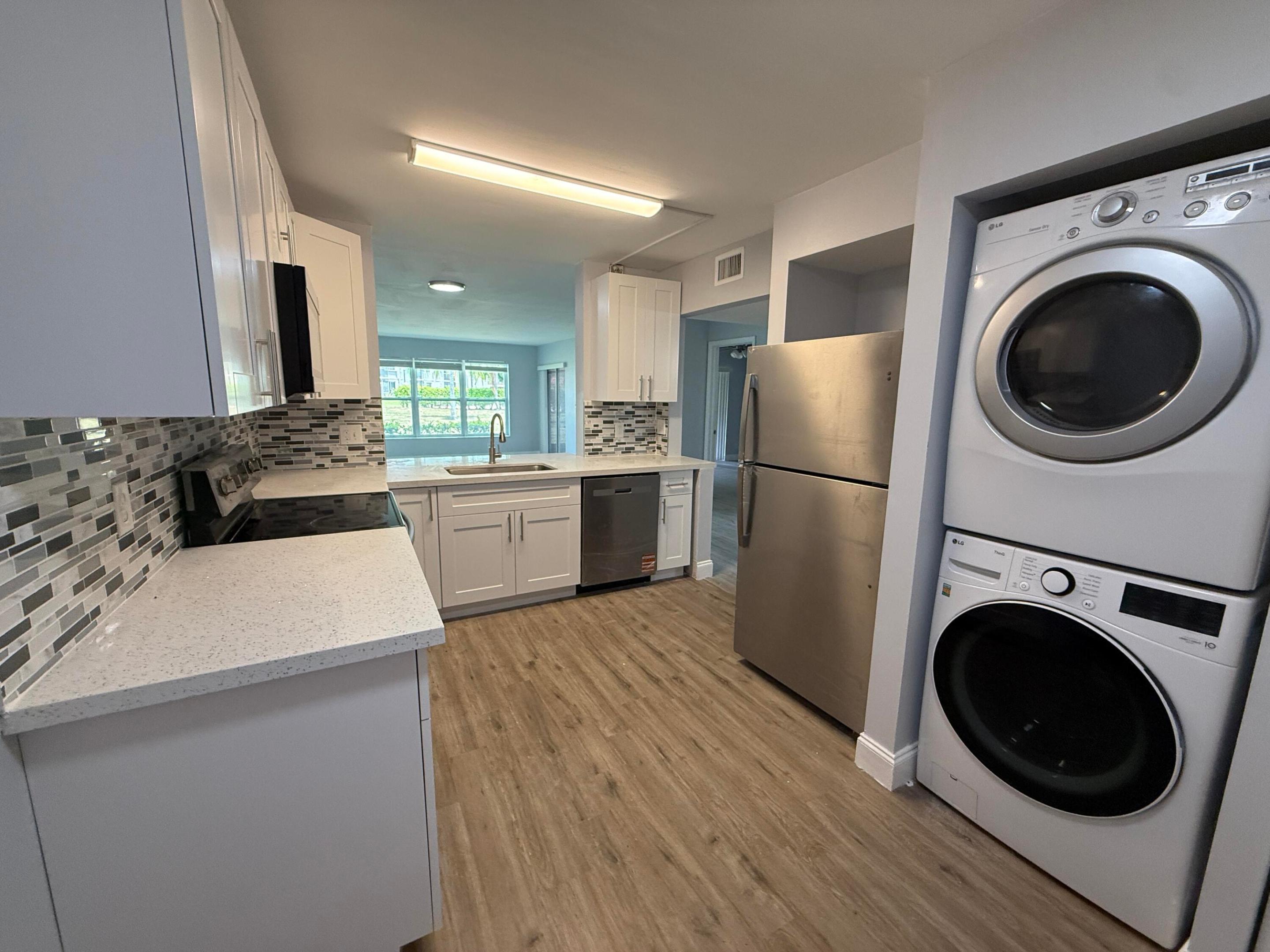 CYPRESS AT WOODMONT III - Residential Lease