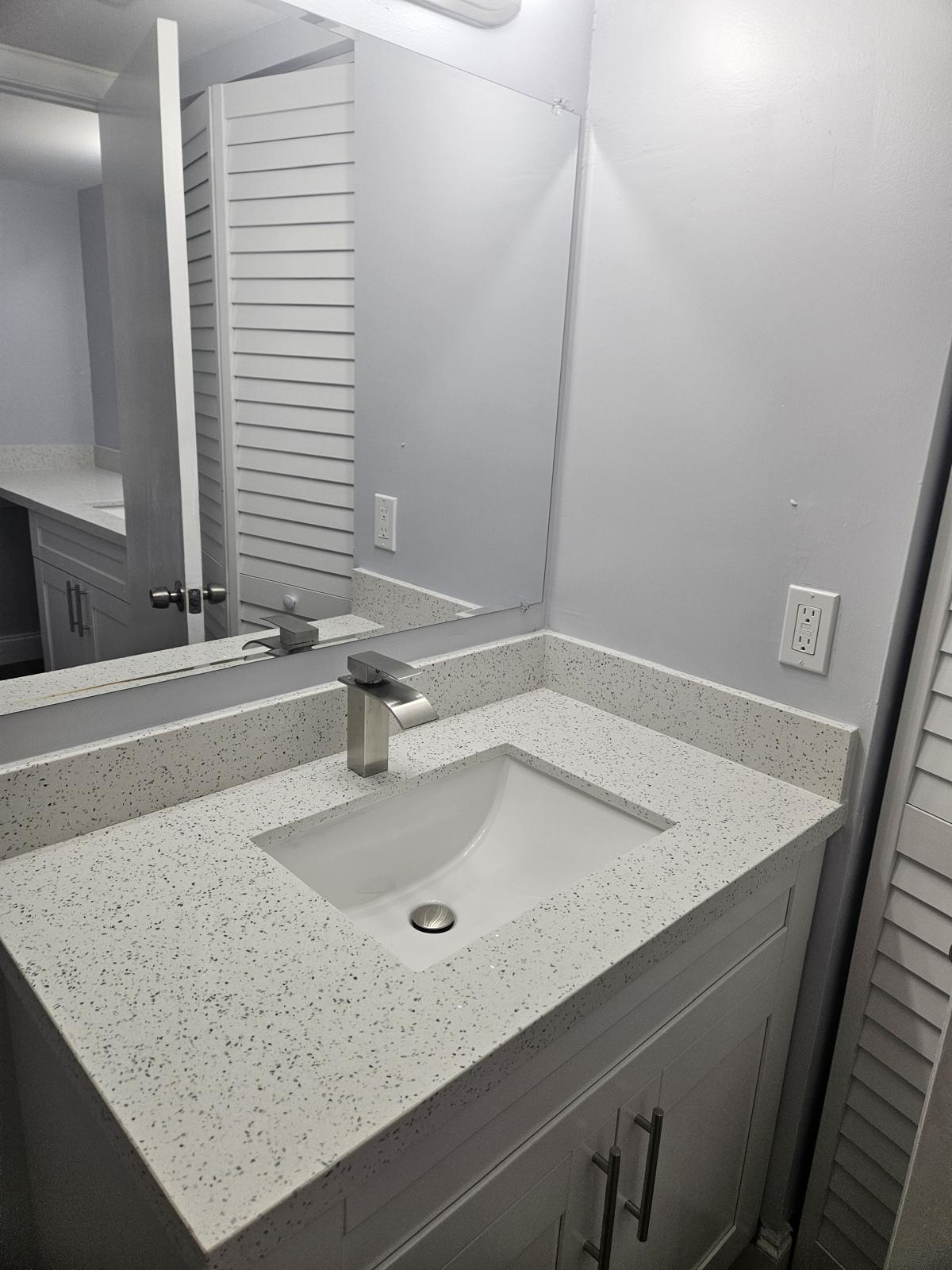 CYPRESS AT WOODMONT III - Residential Lease