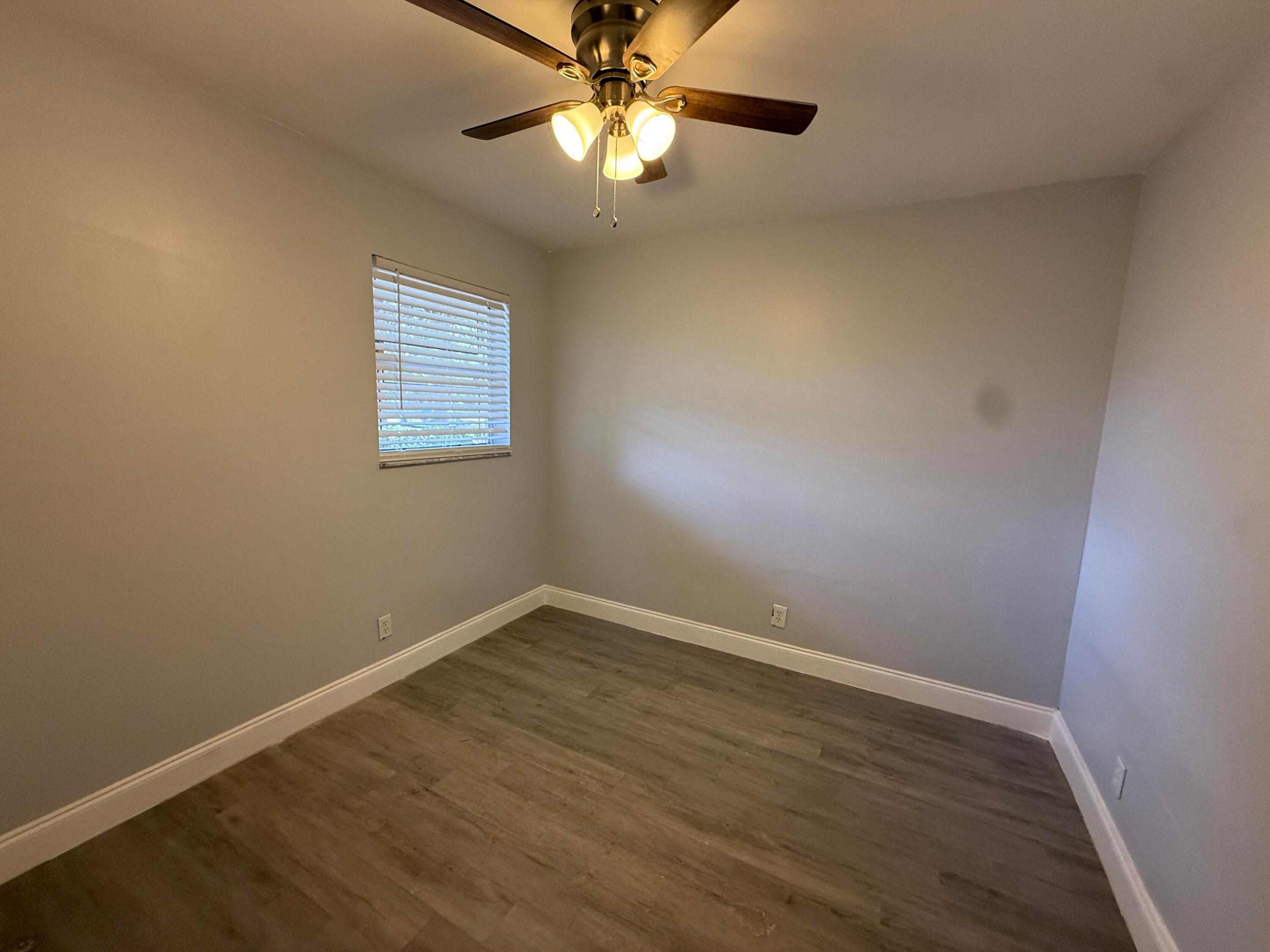 CYPRESS AT WOODMONT III - Residential Lease