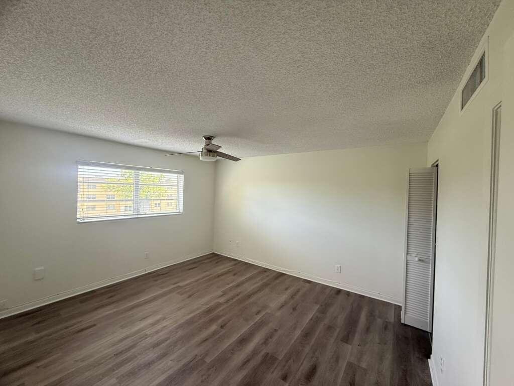 Bermuda Club Three Condo - Residential Lease