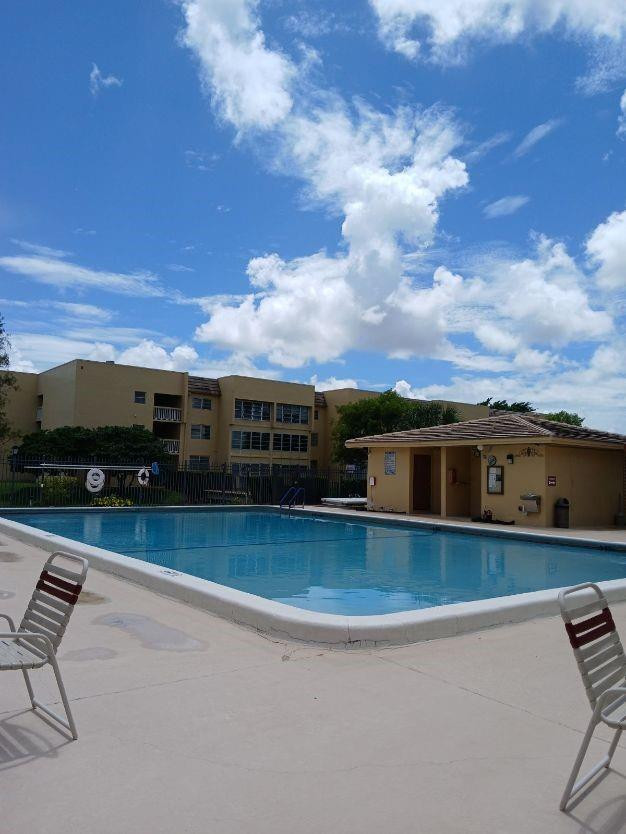 Bermuda Club Three Condo - Residential Lease