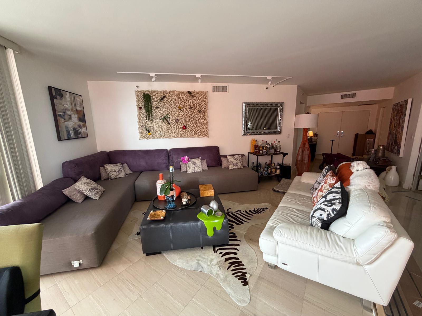 VILLA REGINA CONDO - Residential