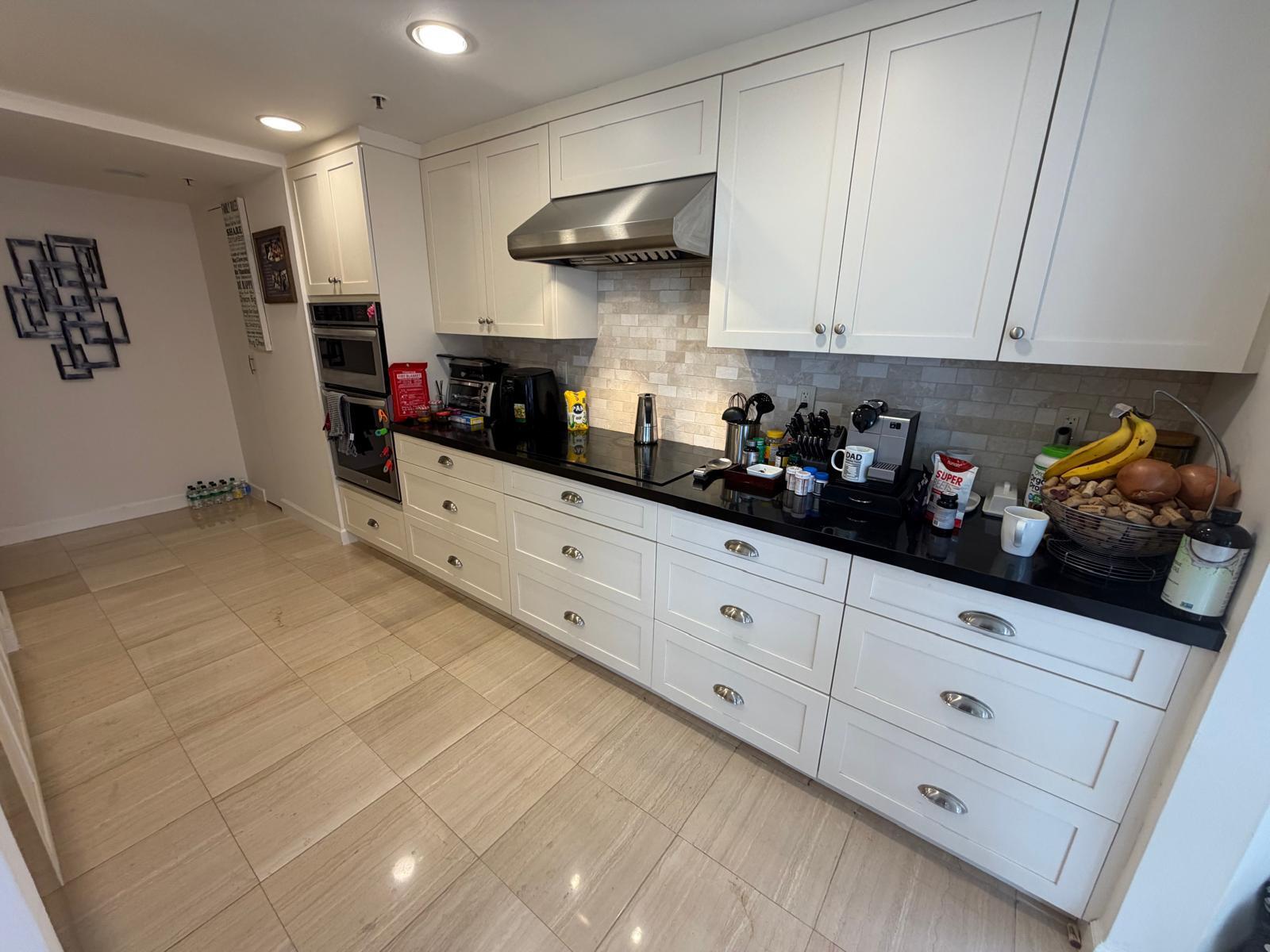 VILLA REGINA CONDO - Residential