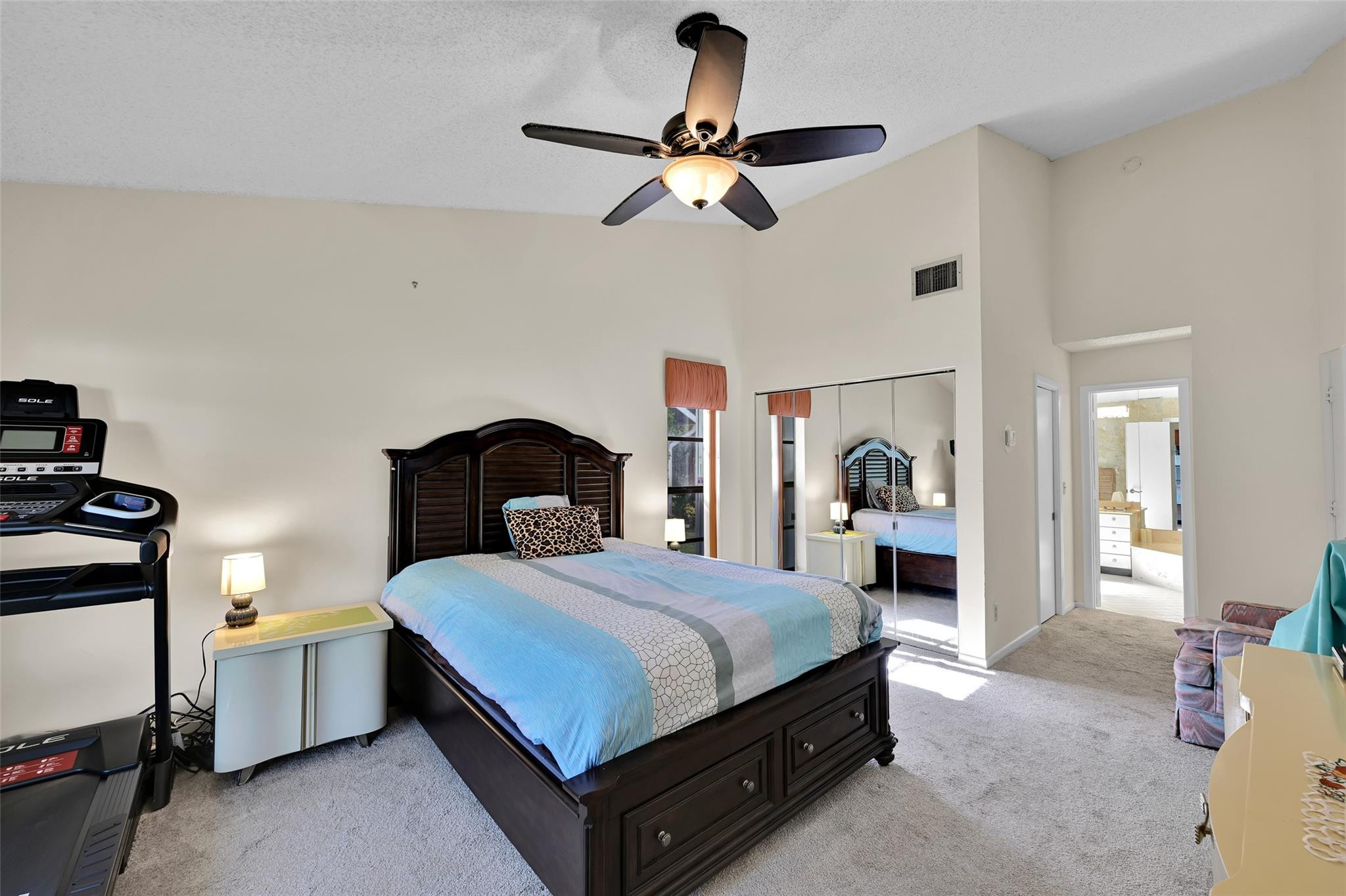 Woodmont Tr 70 106-39 B - Residential