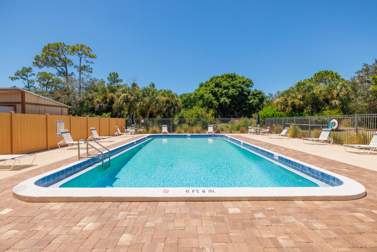 RIVER PINES - Residential