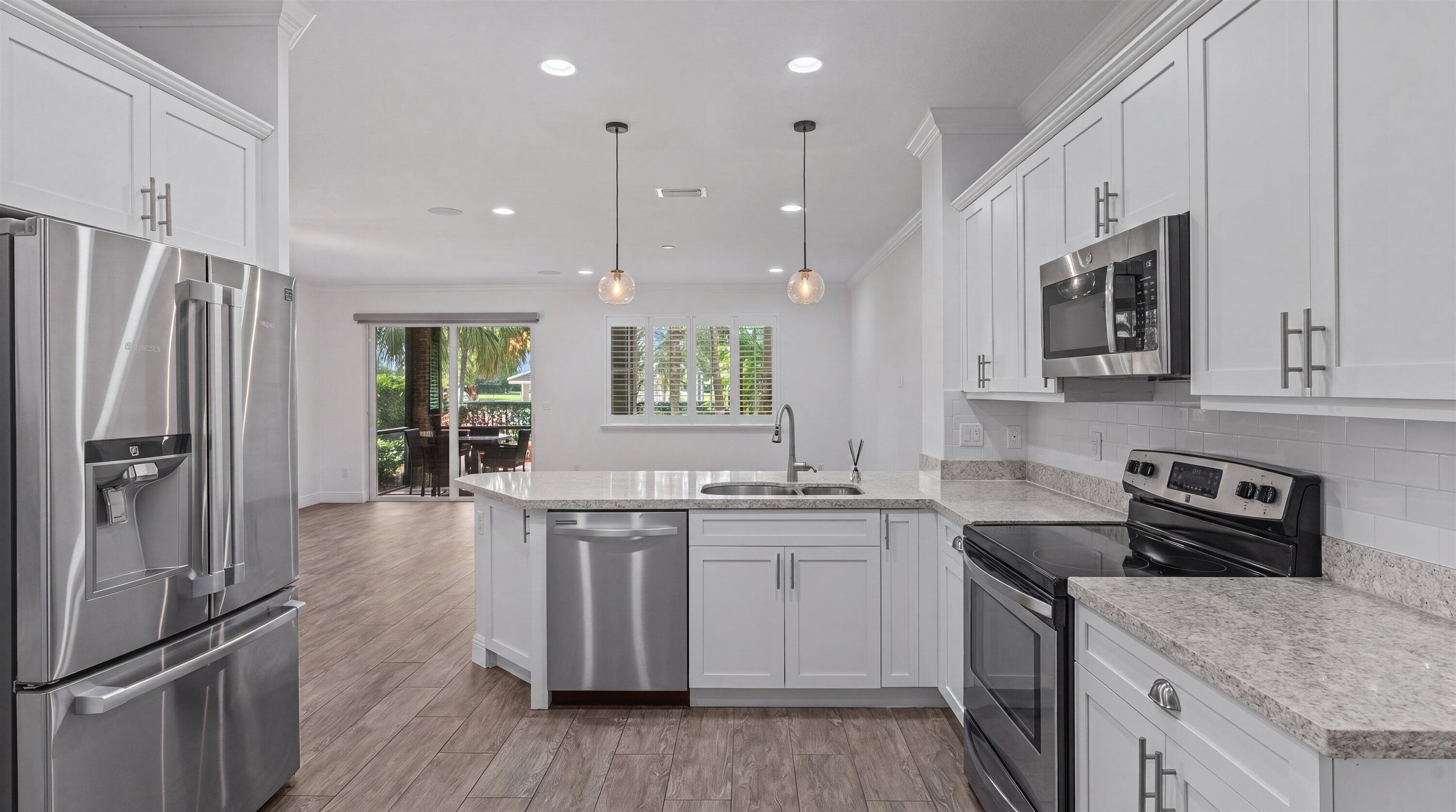 BINKS POINTE - Residential