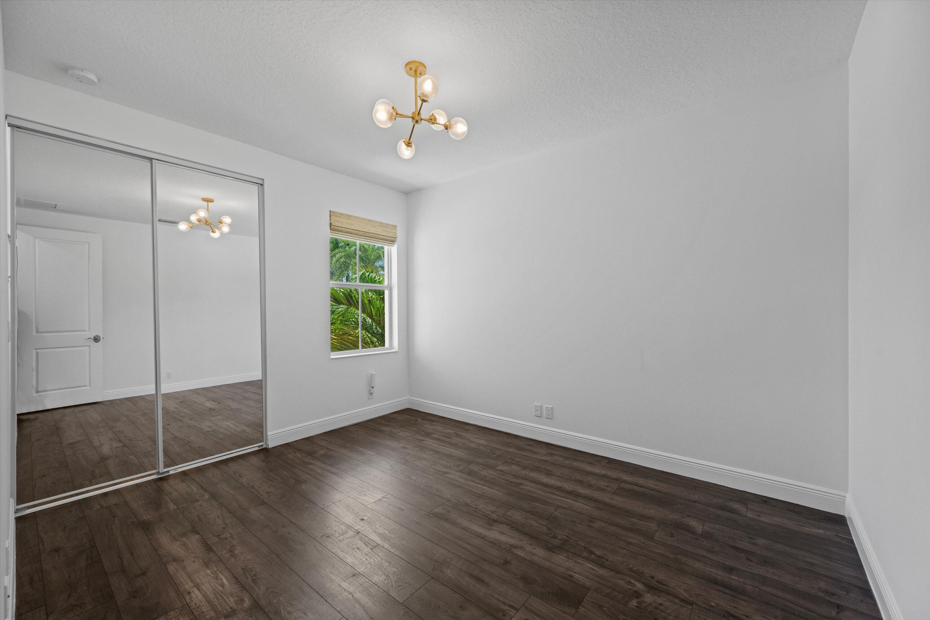 BINKS POINTE - Residential