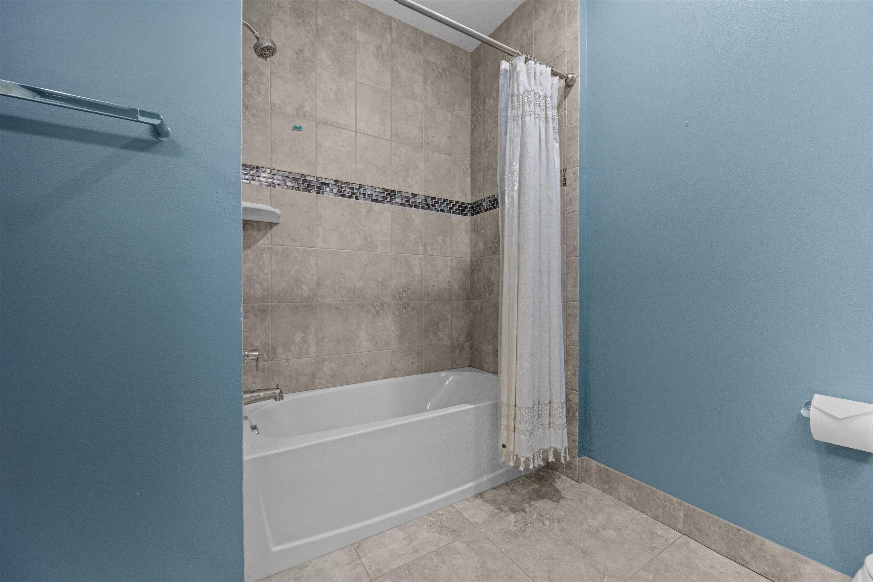BINKS POINTE - Residential