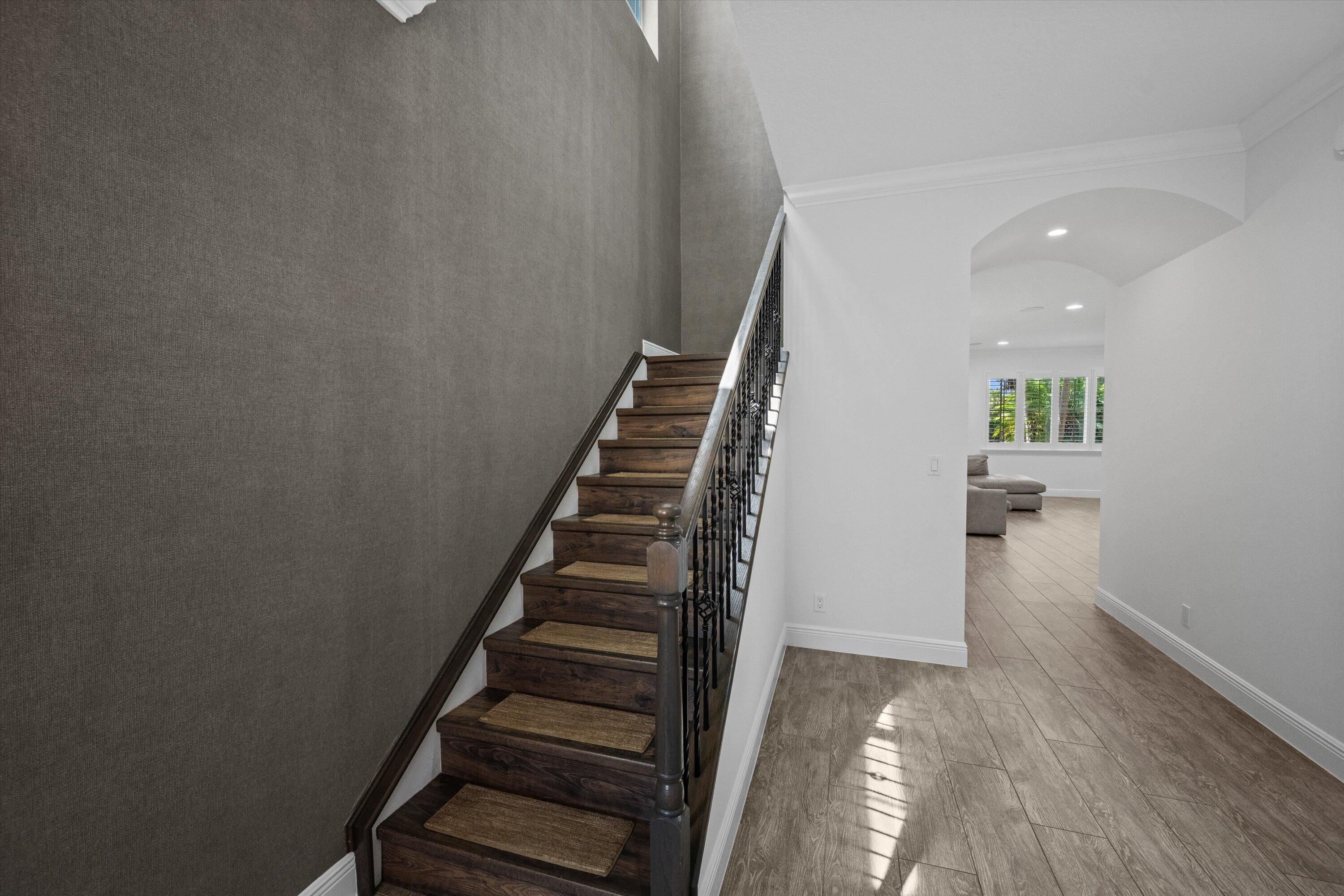 BINKS POINTE - Residential