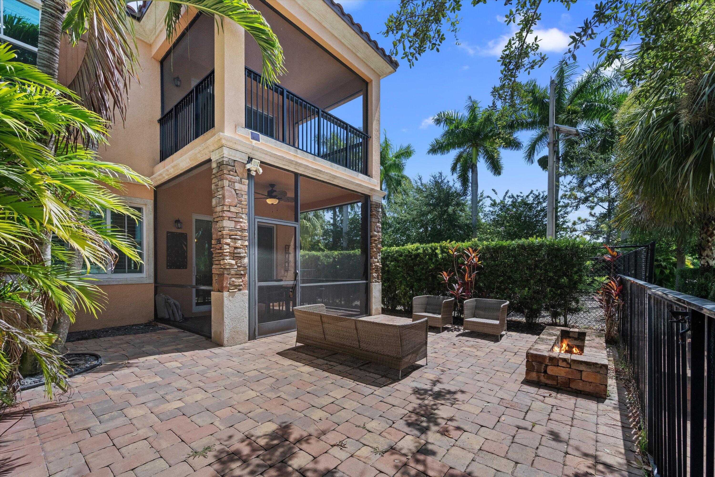 BINKS POINTE - Residential