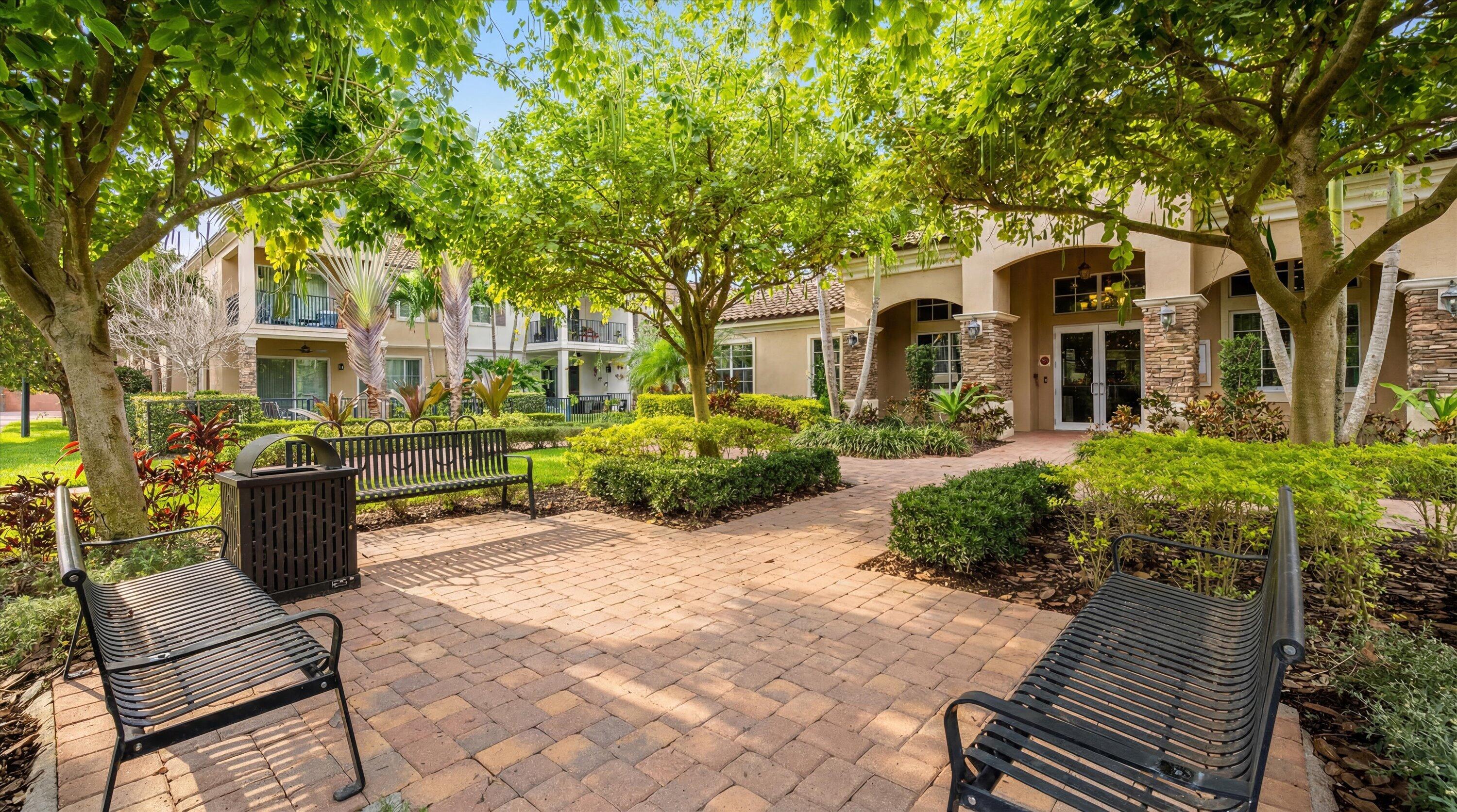BINKS POINTE - Residential