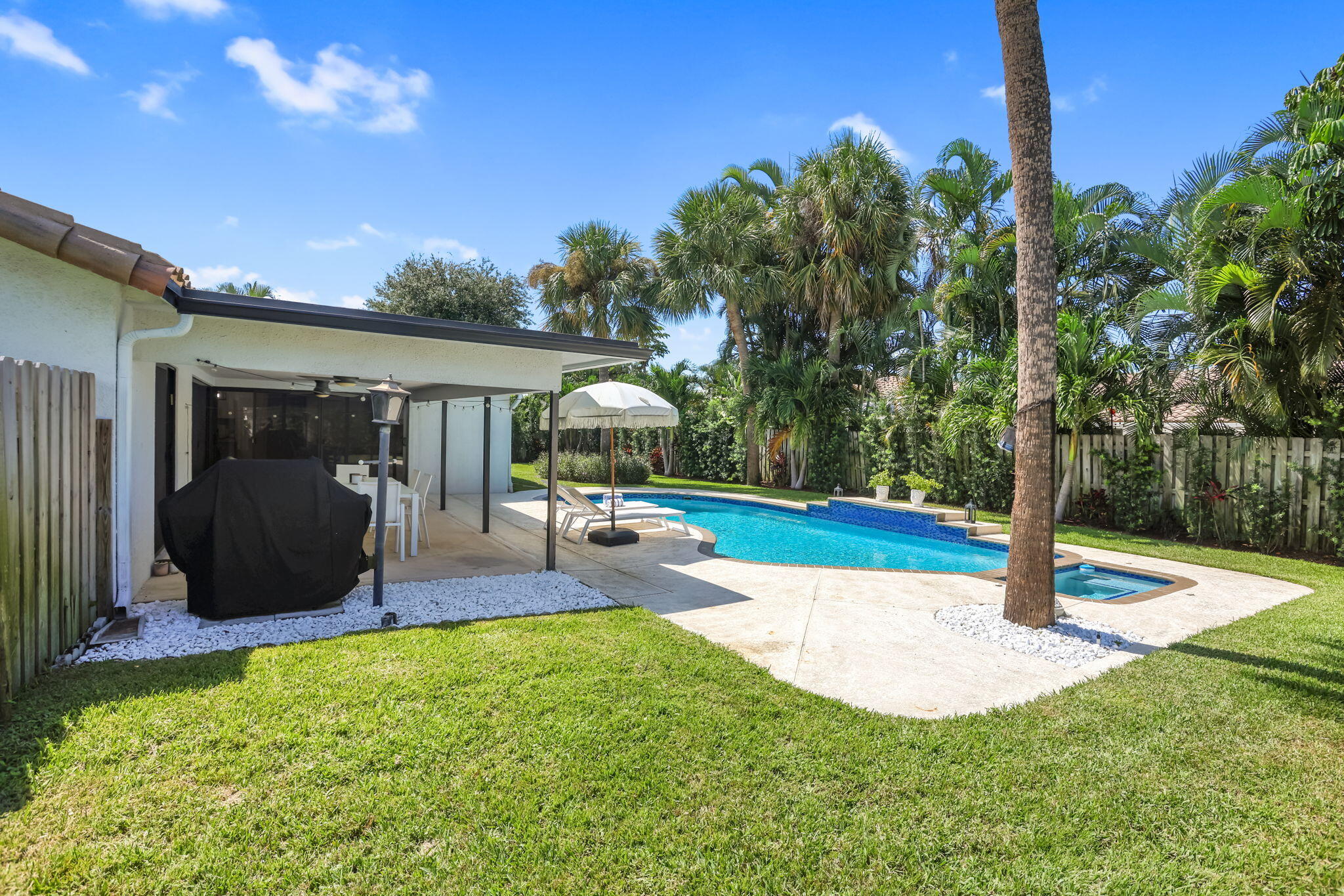 PINELANDS NORTH - Residential