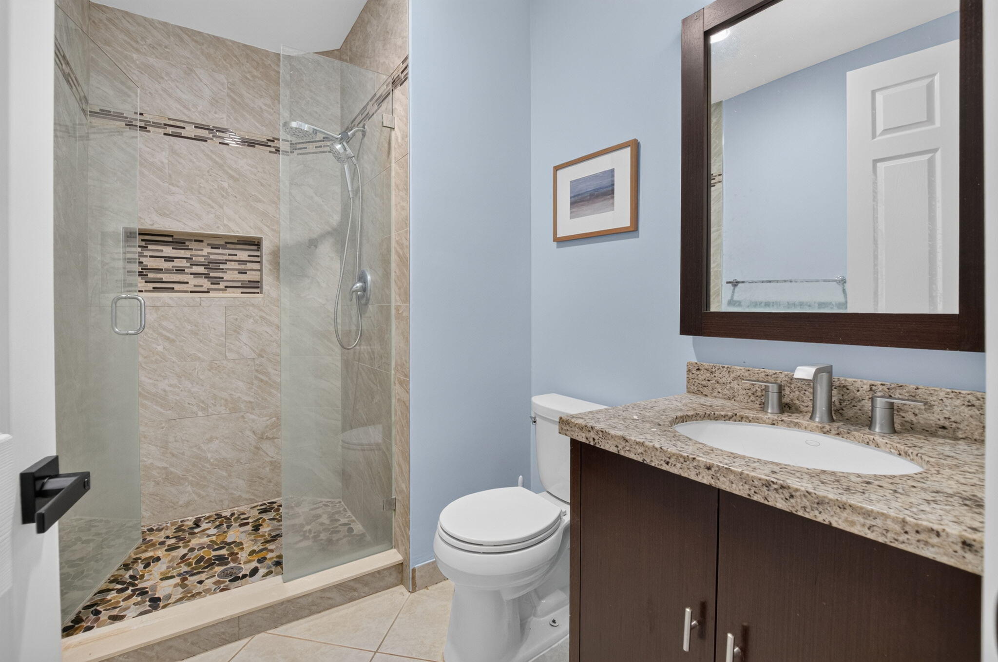 SATURNIA ISLES - Residential Lease