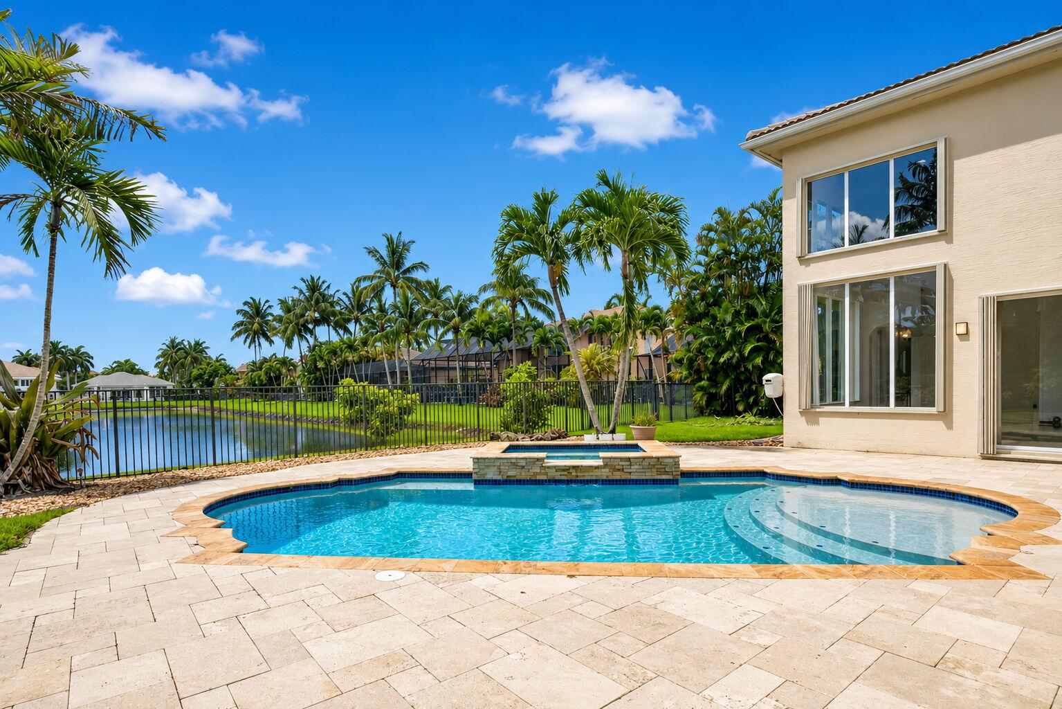 SATURNIA ISLES - Residential Lease