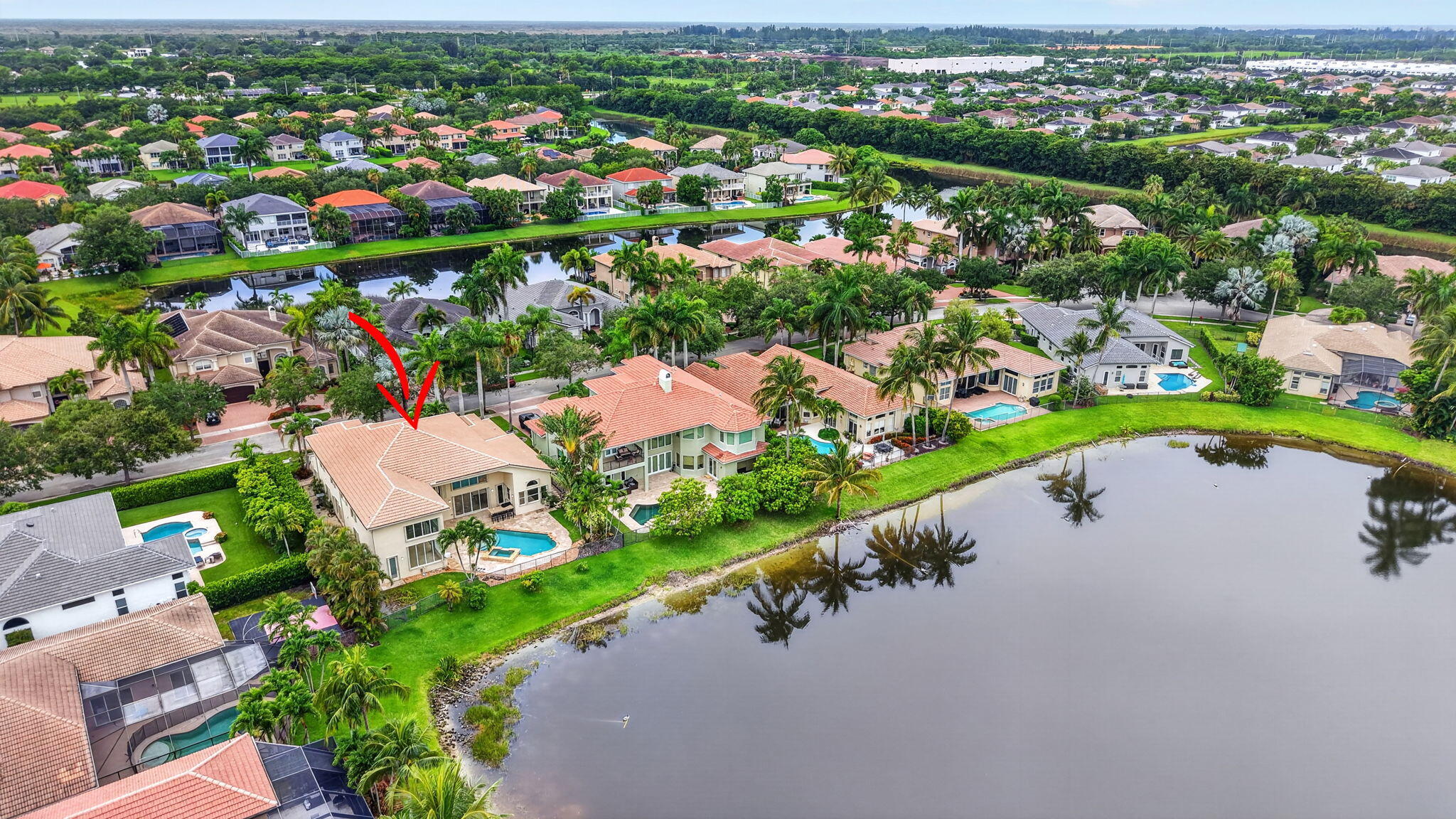 SATURNIA ISLES - Residential Lease