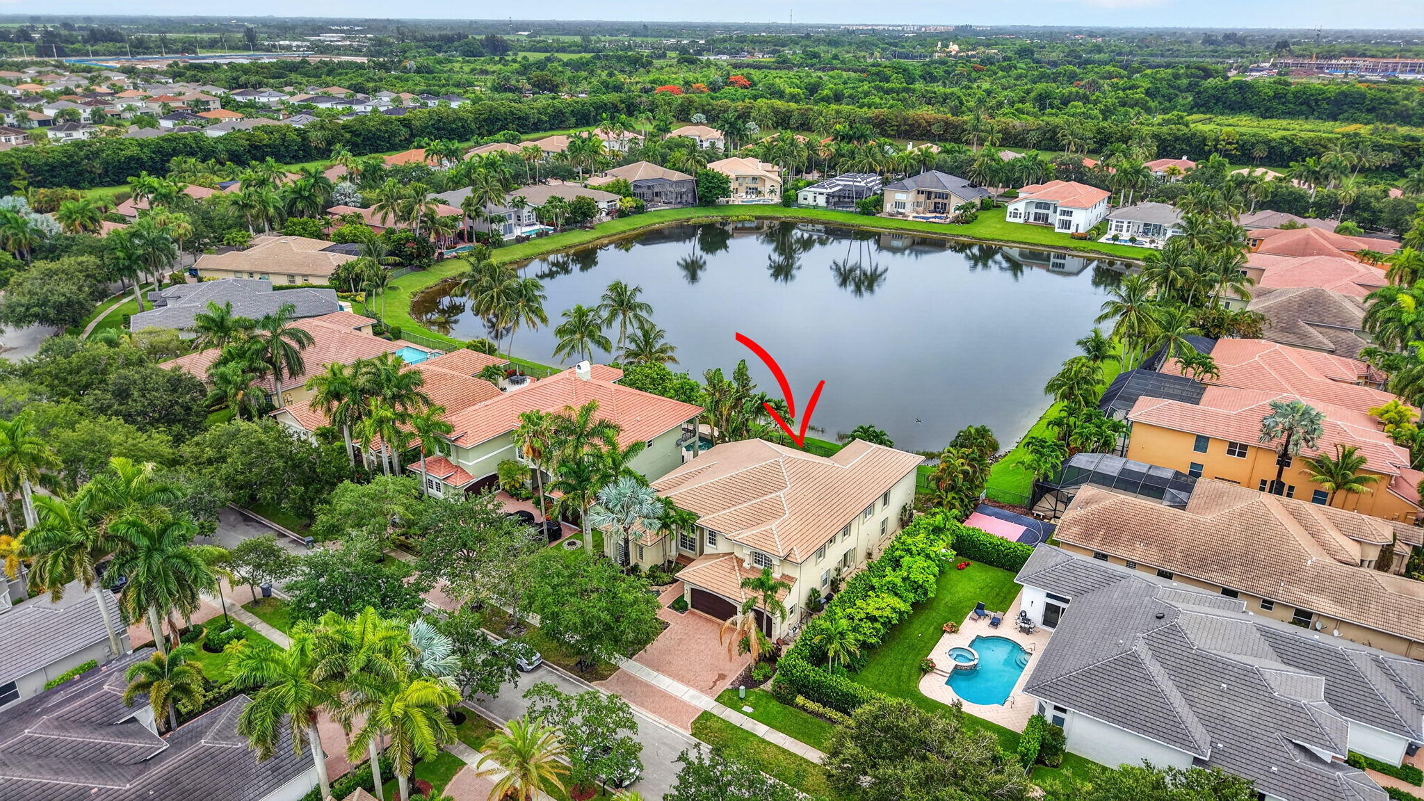 SATURNIA ISLES - Residential Lease