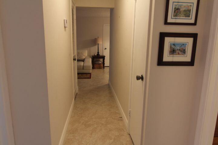 BAY COLONY CLUB CONDO - Residential Lease