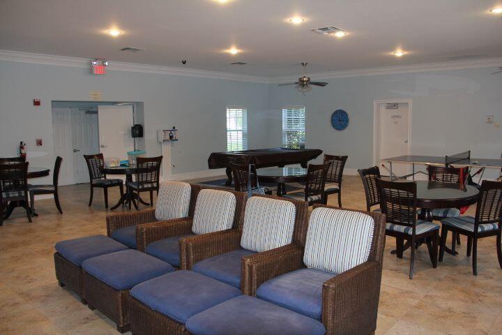 BAY COLONY CLUB CONDO - Residential Lease