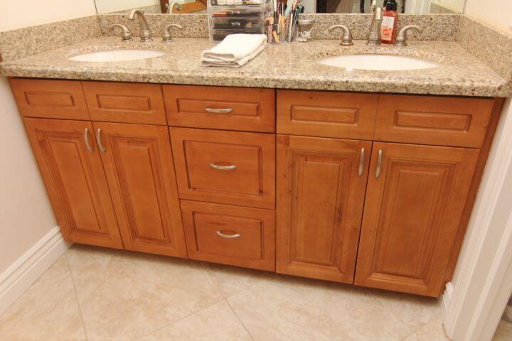 BAY COLONY CLUB CONDO - Residential Lease