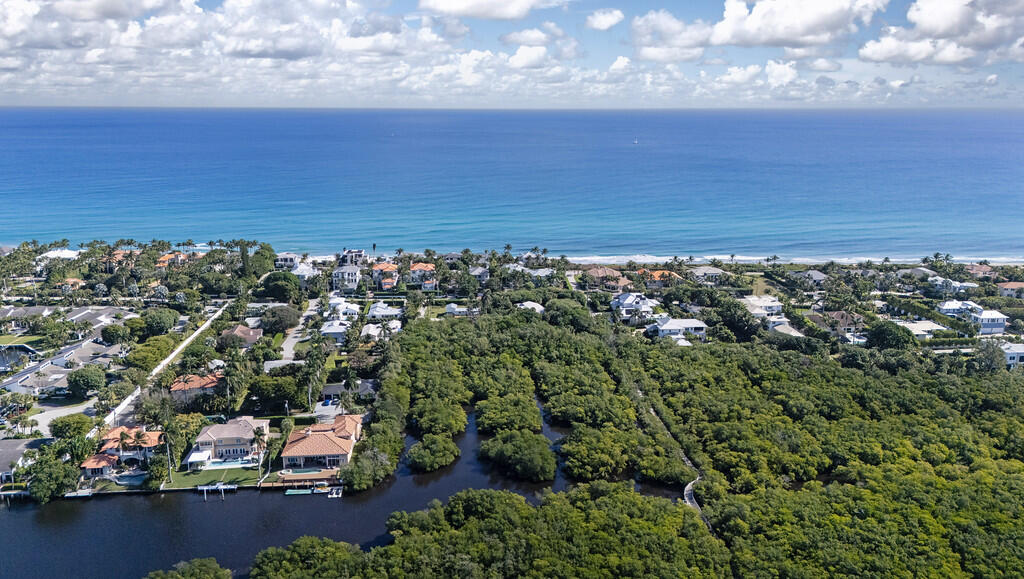 BOYNTON SUB - Land