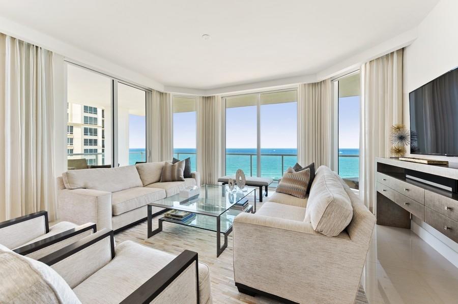 VISTABLUE SINGER ISLAND CONDO - Residential