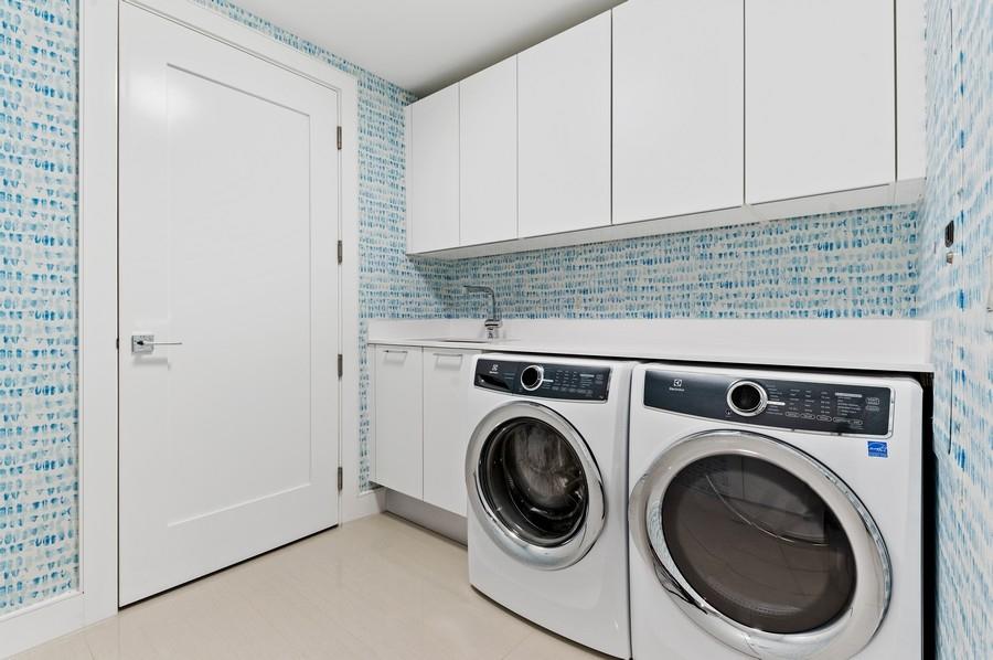 VISTABLUE SINGER ISLAND CONDO - Residential