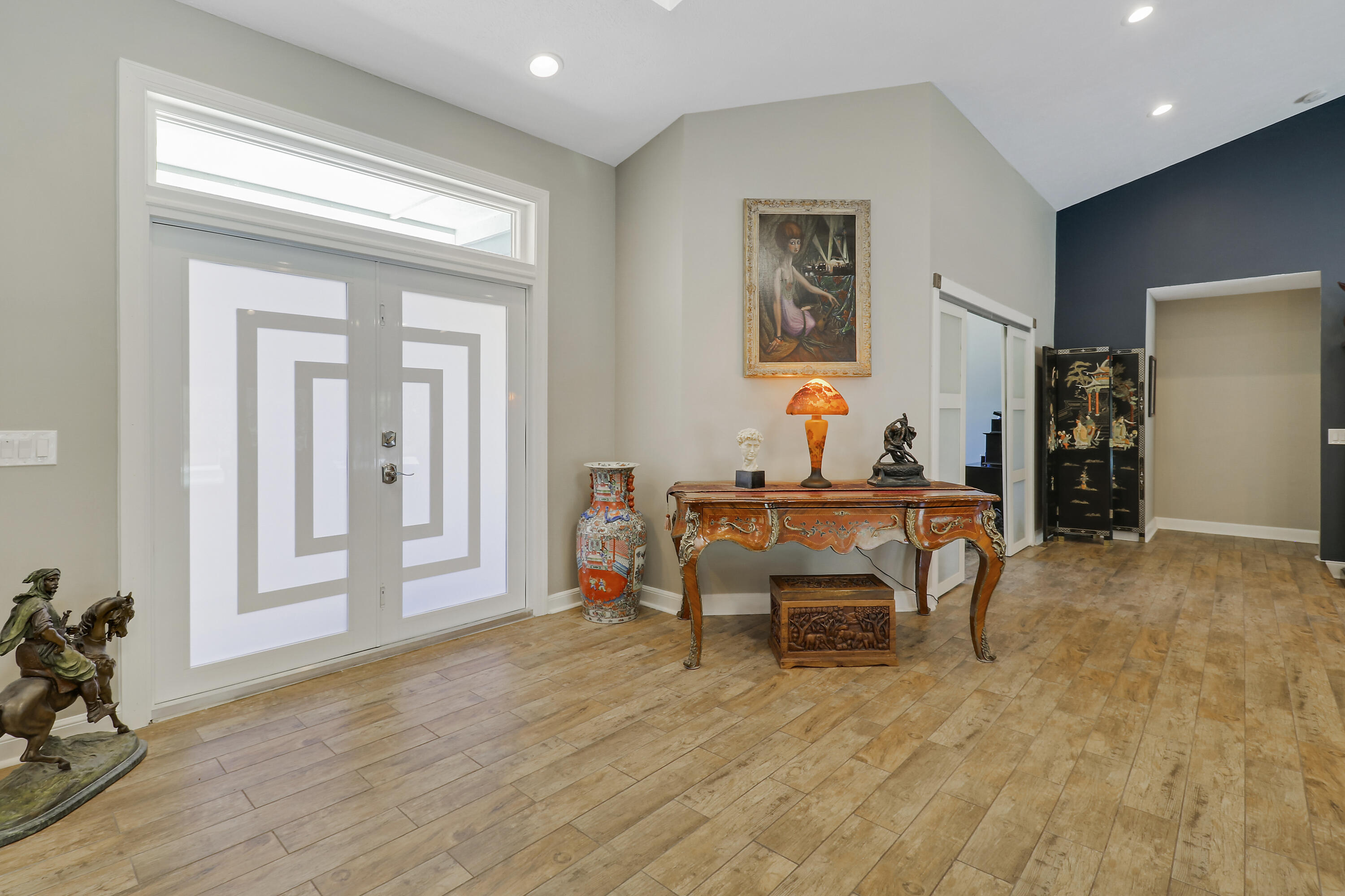 SUGARHILL - Residential