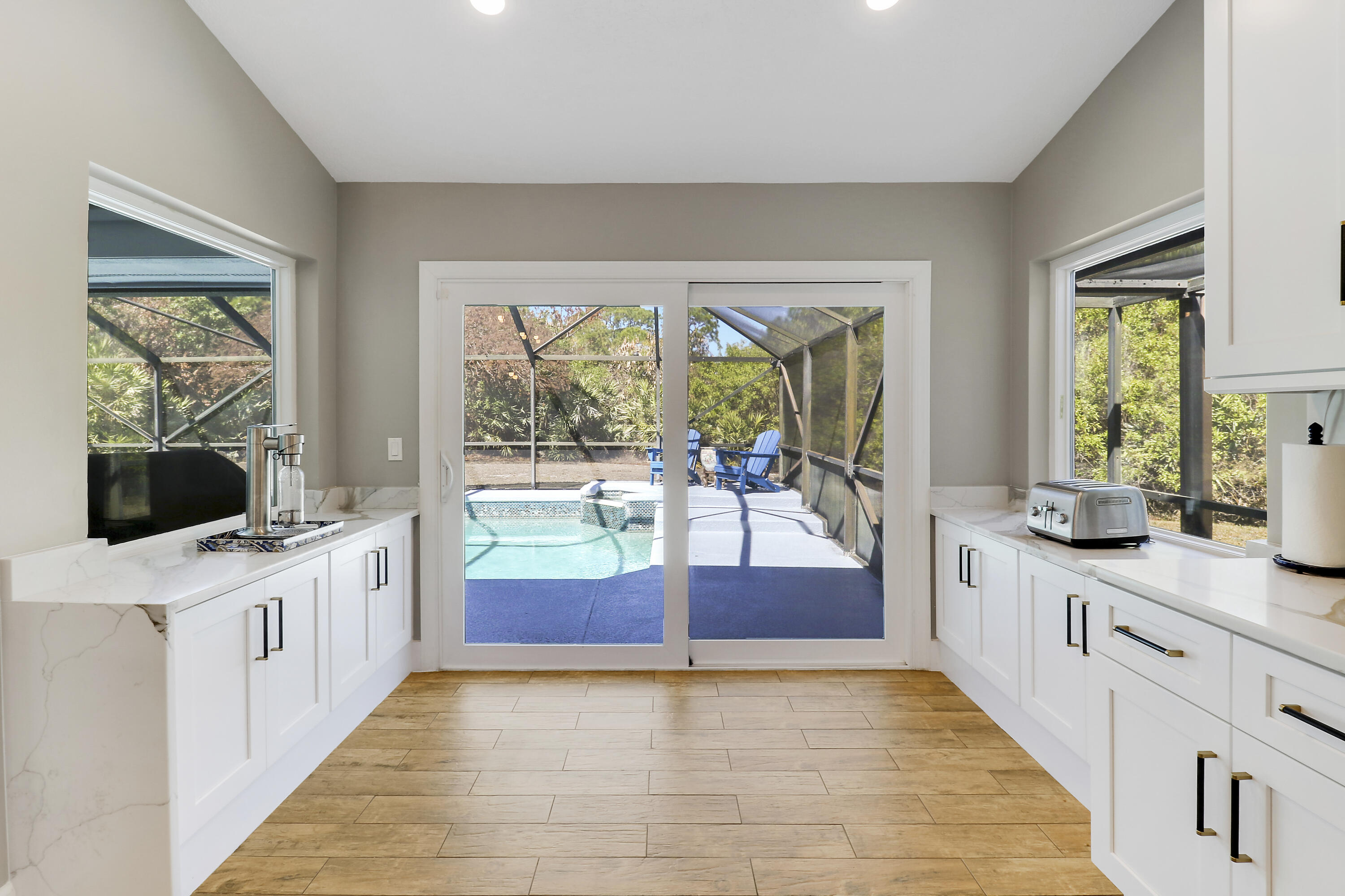 SUGARHILL - Residential