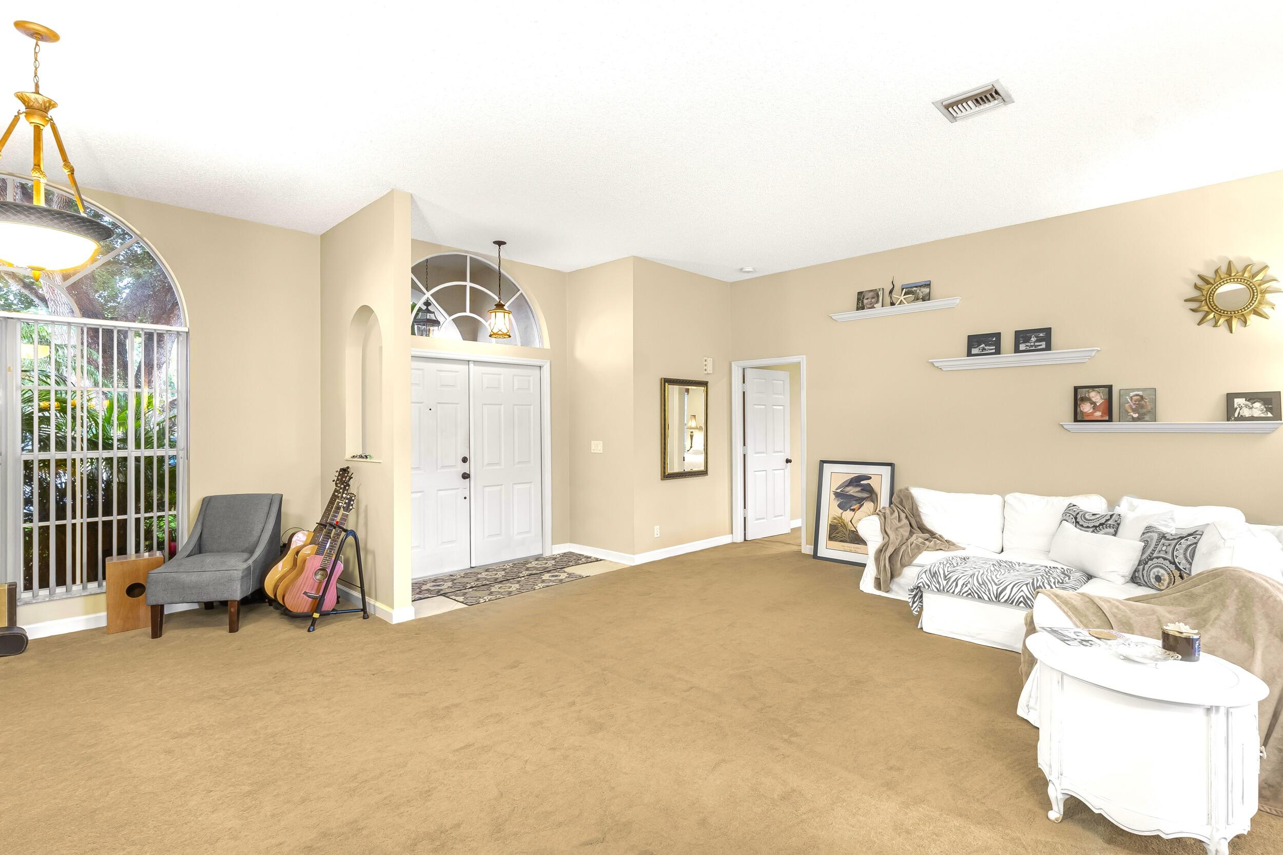 LAKE CHARLESTON 2 - Residential