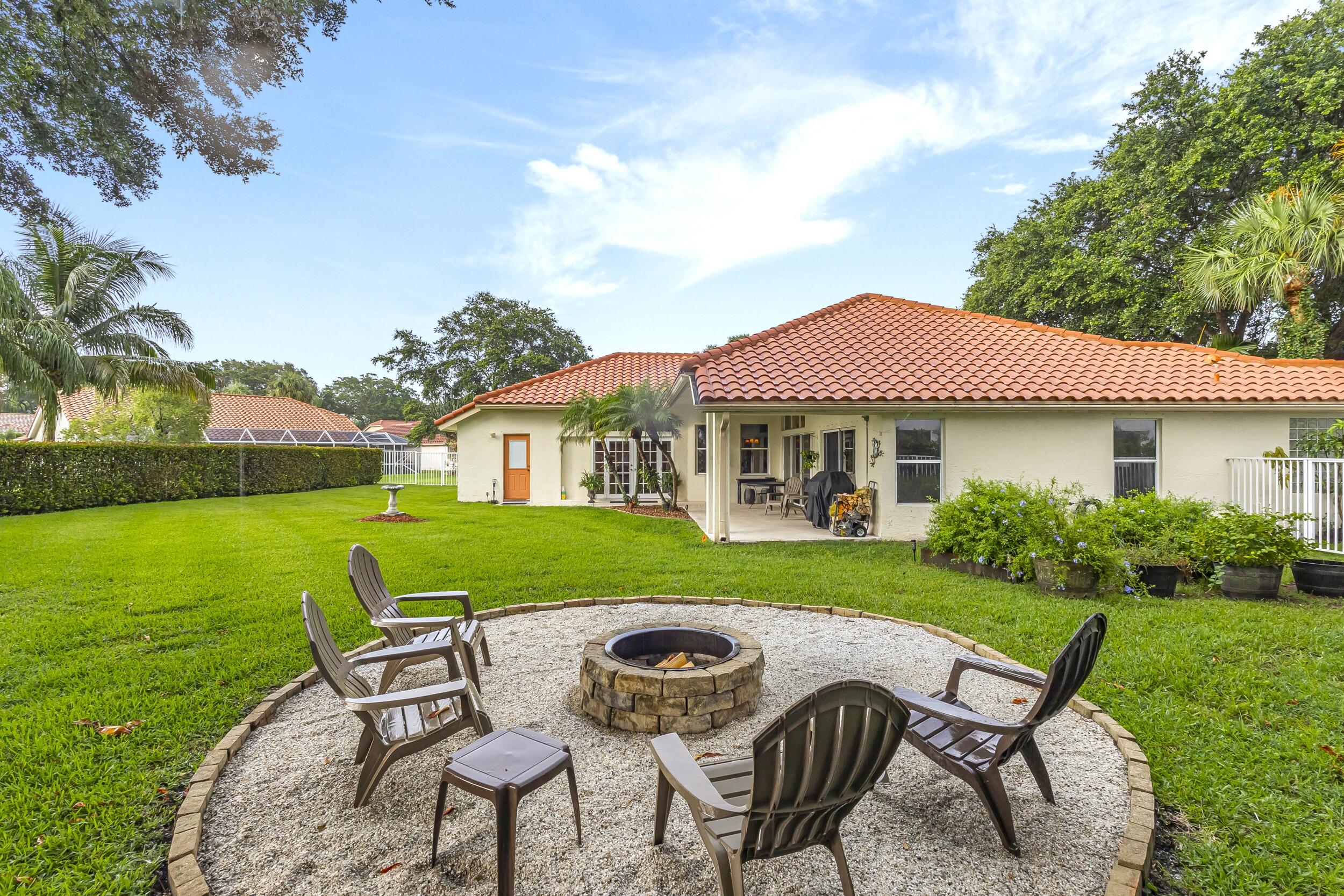 LAKE CHARLESTON 2 - Residential