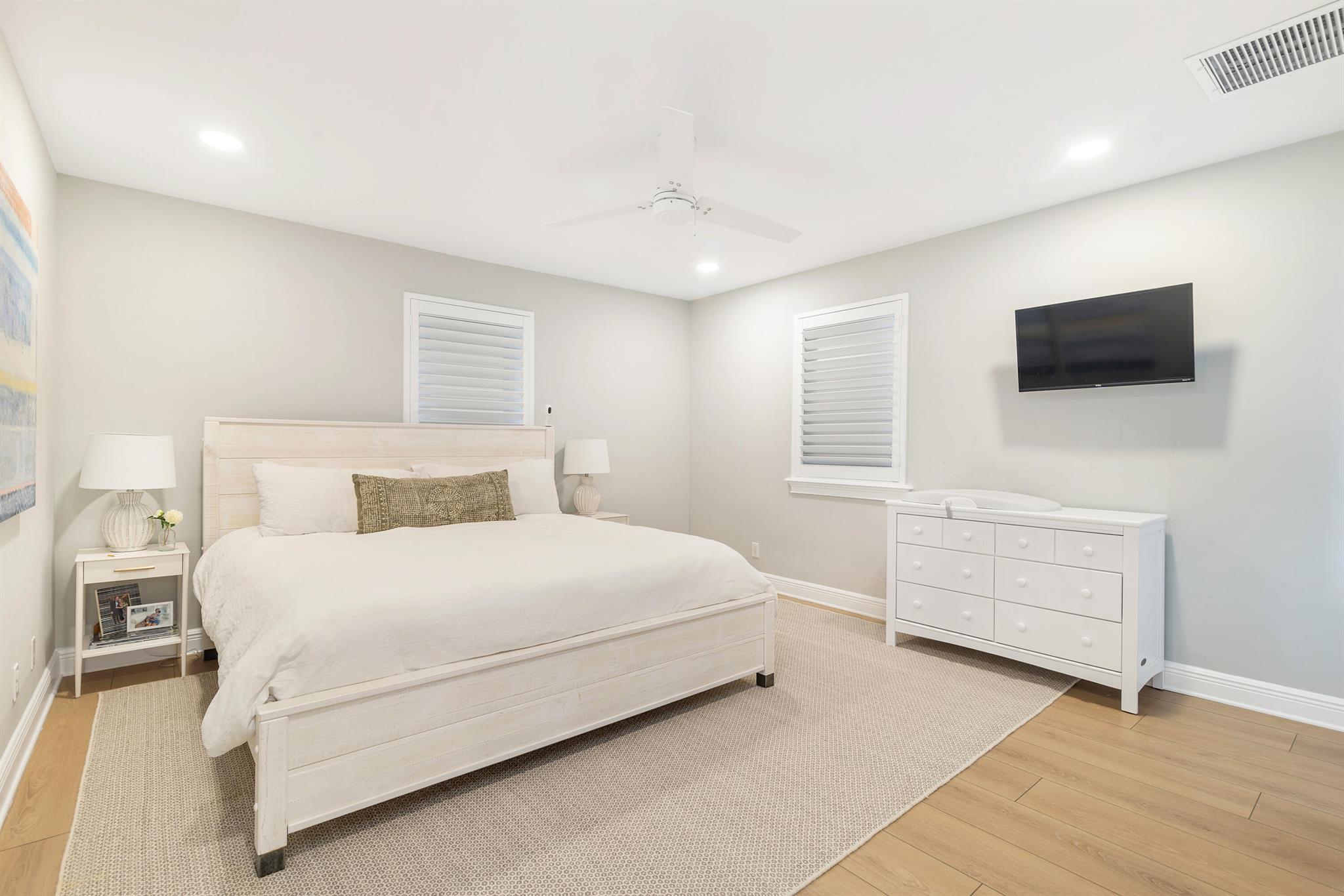 LITTLE RANCHES 1ST ADD - Residential