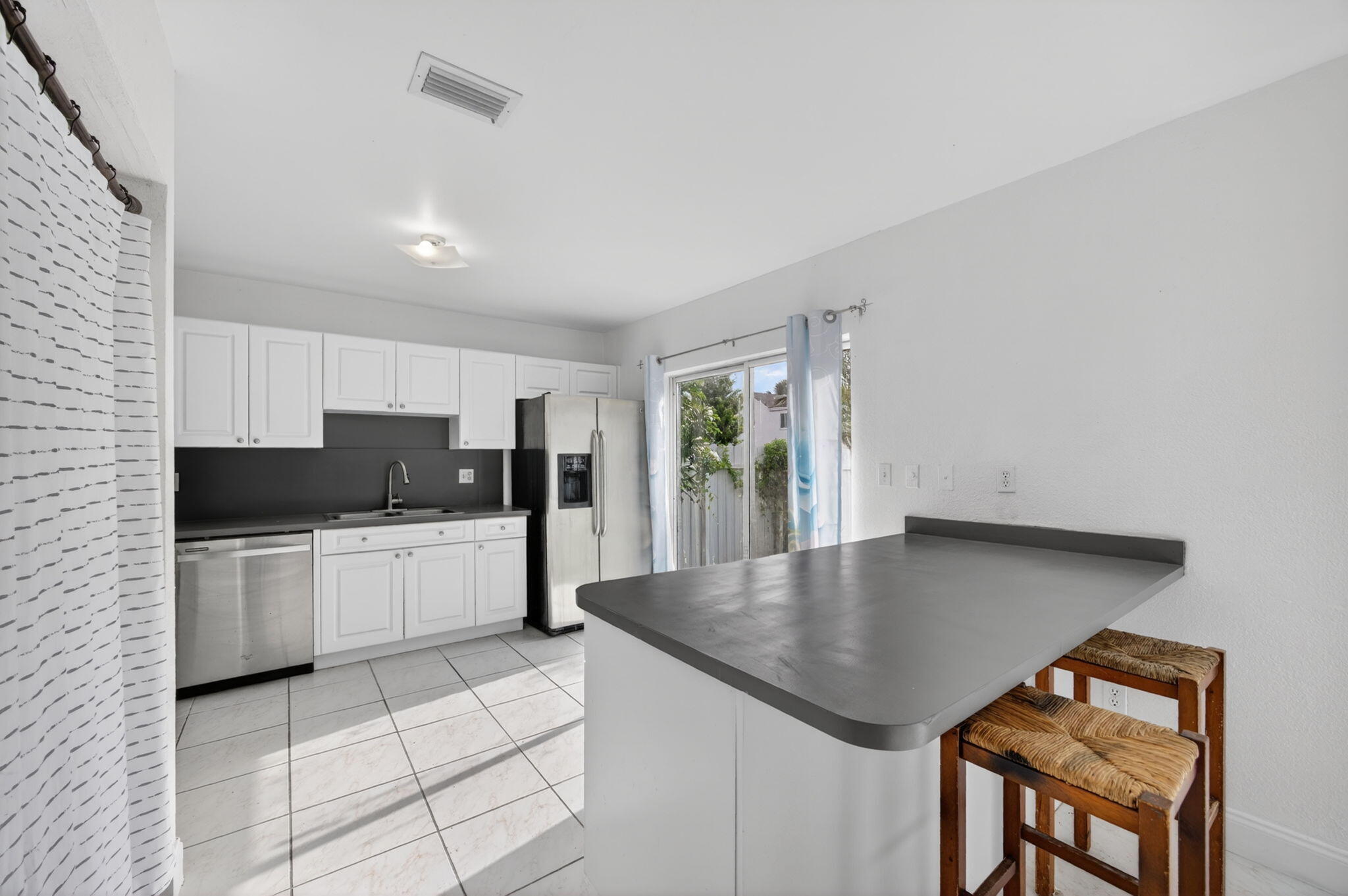 CUTLER LANDINGS 1ST ADDN - Residential