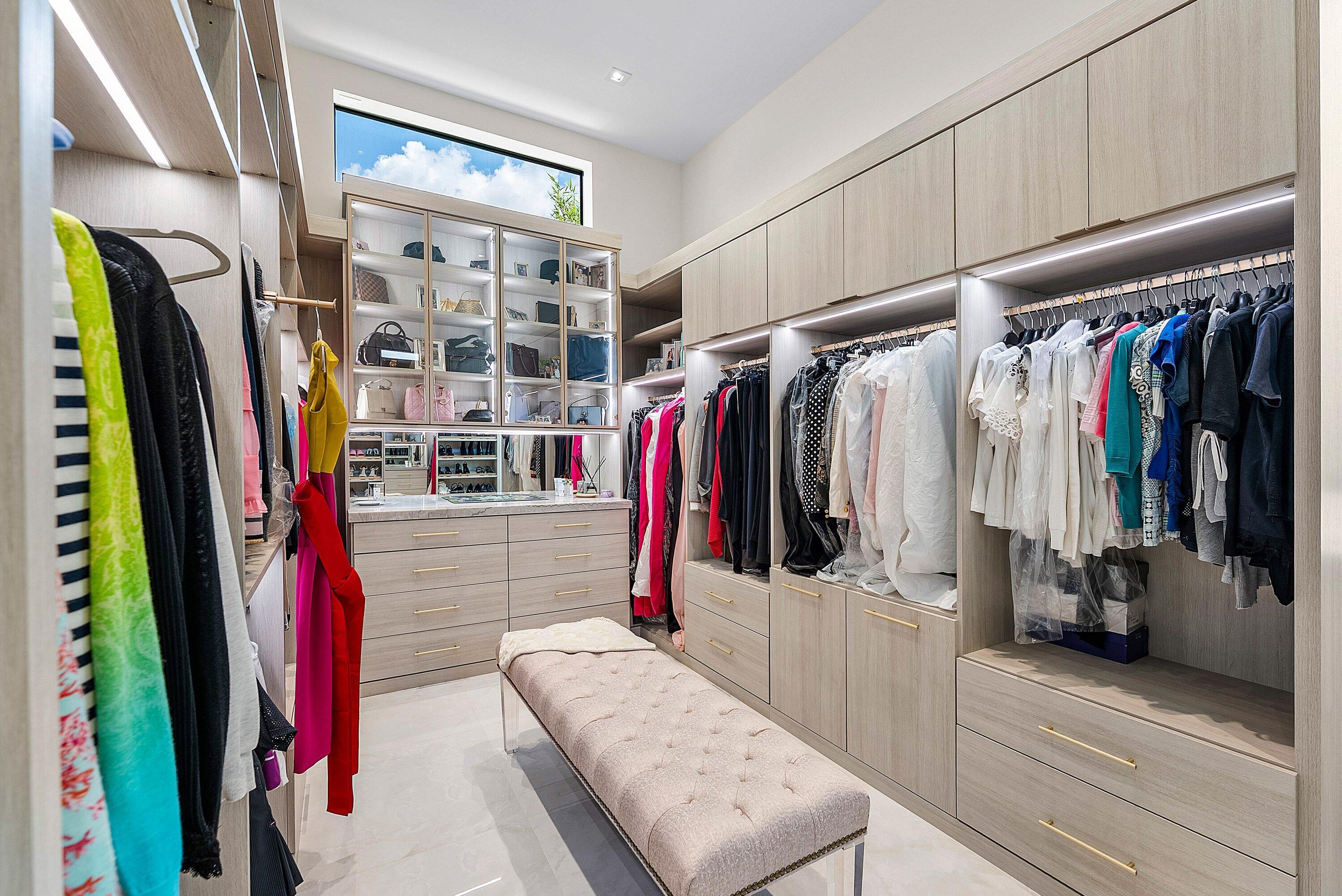ST ANDREWS COUNTRY CLUB - Residential