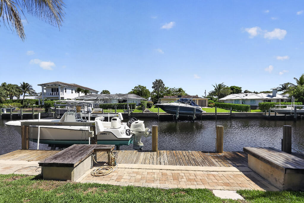 NORTH PALM BEACH VILLAGE OF 1 - Residential