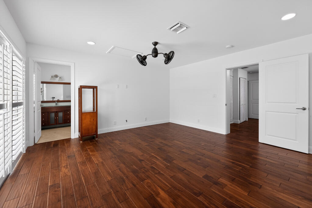 NORTH PALM BEACH VILLAGE OF 1 - Residential