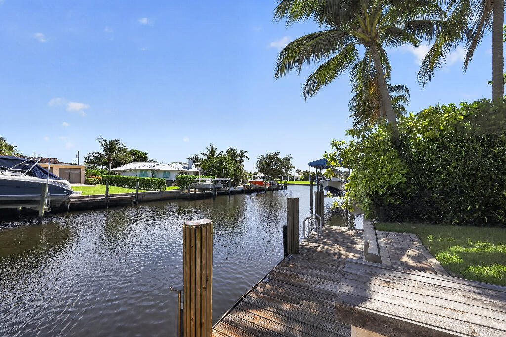 NORTH PALM BEACH VILLAGE OF 1 - Residential