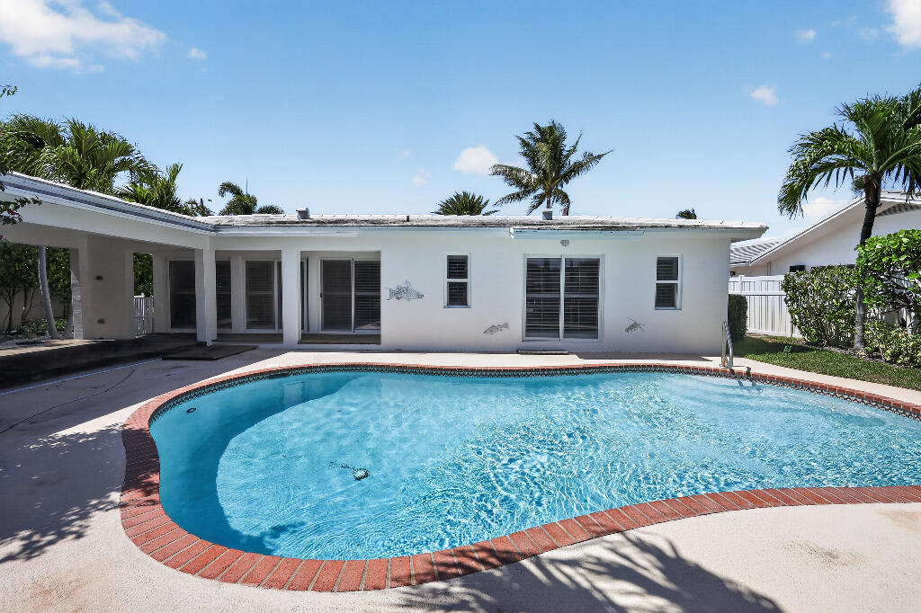 NORTH PALM BEACH VILLAGE OF 1 - Residential