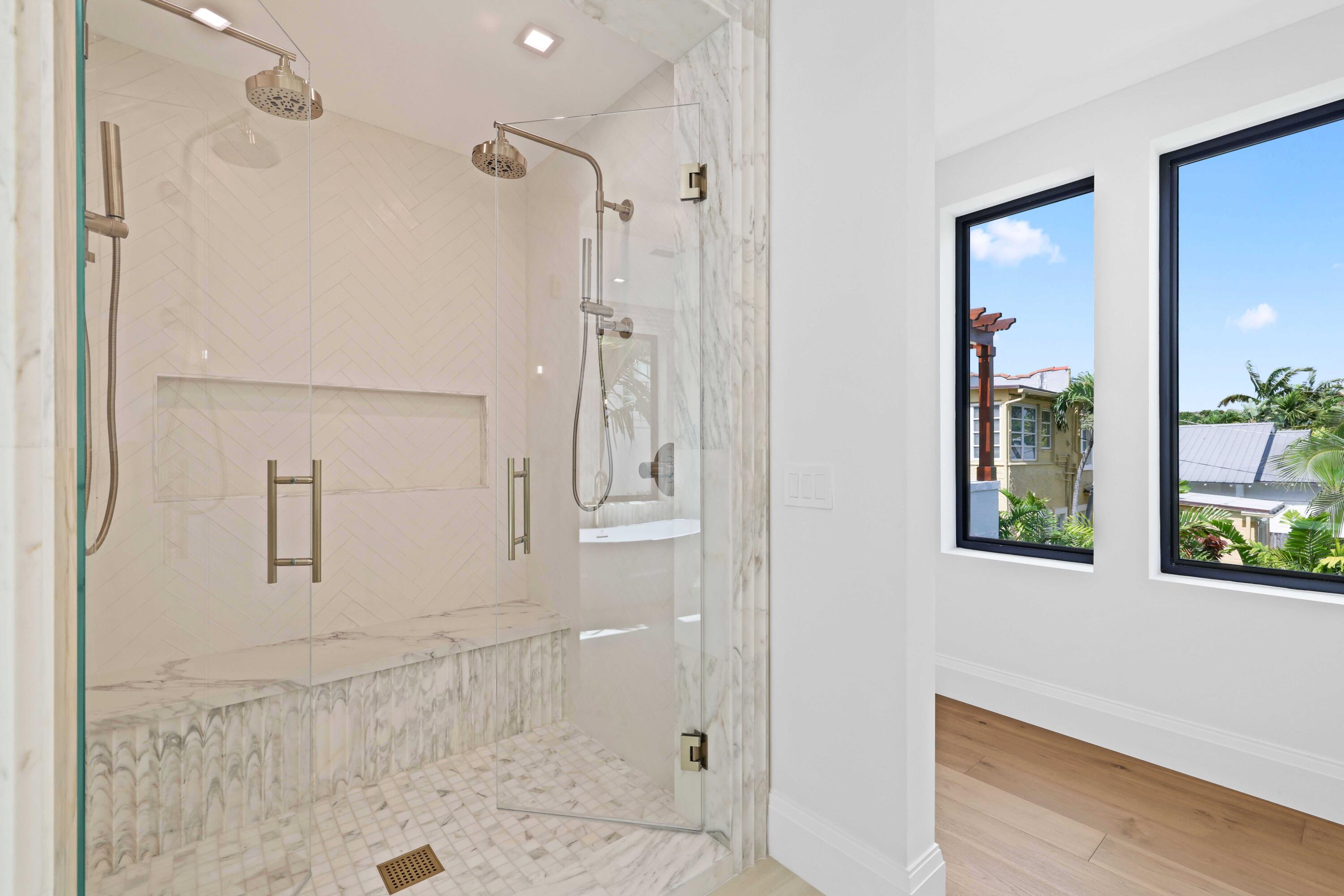 SOUTHLAND PARK - Residential