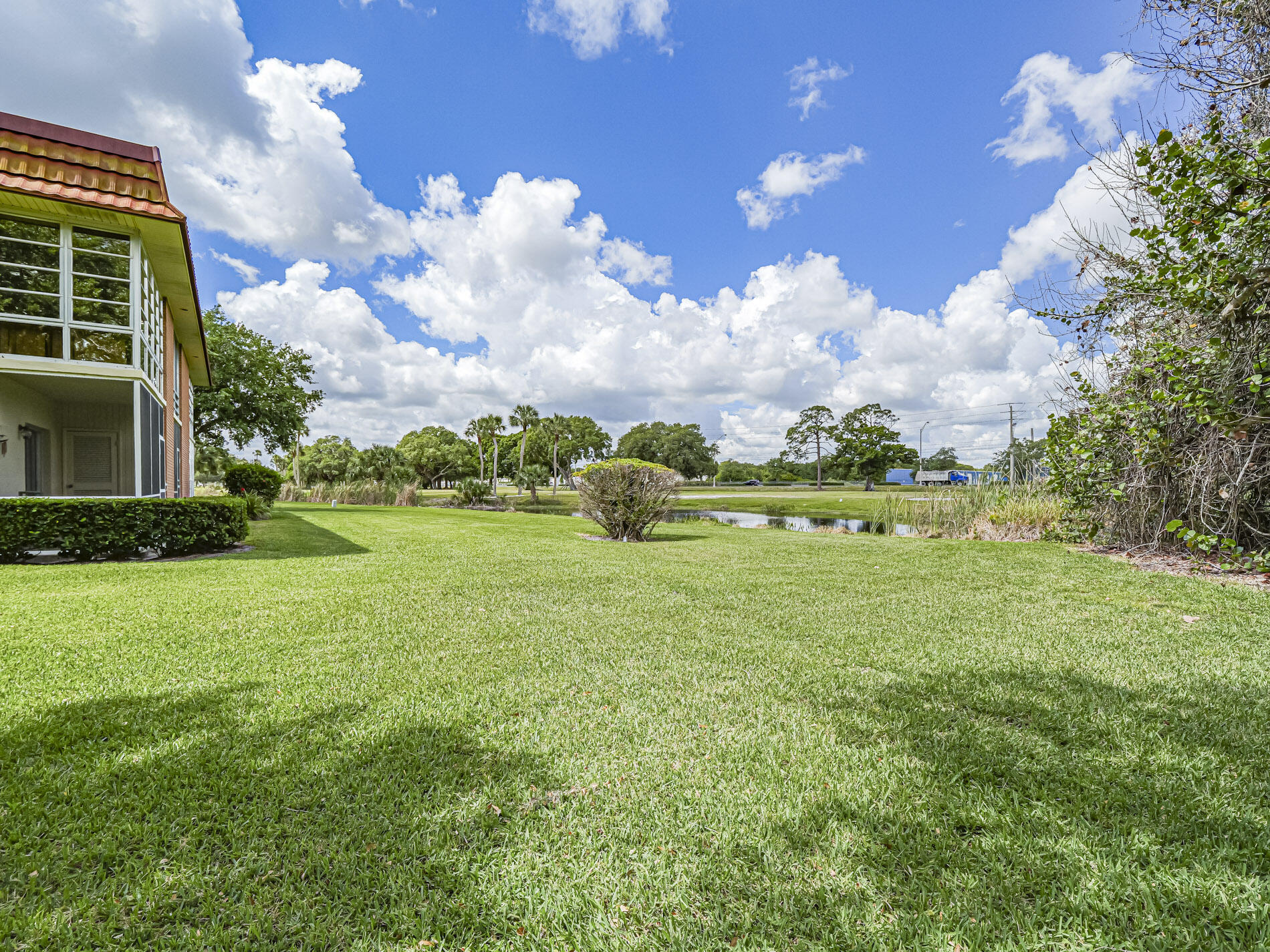 VISTA ROYALE PHASE IV BLDGS 83-111 - Residential