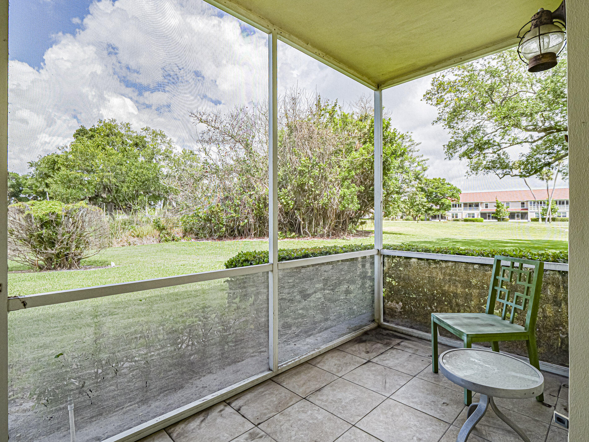 VISTA ROYALE PHASE IV BLDGS 83-111 - Residential