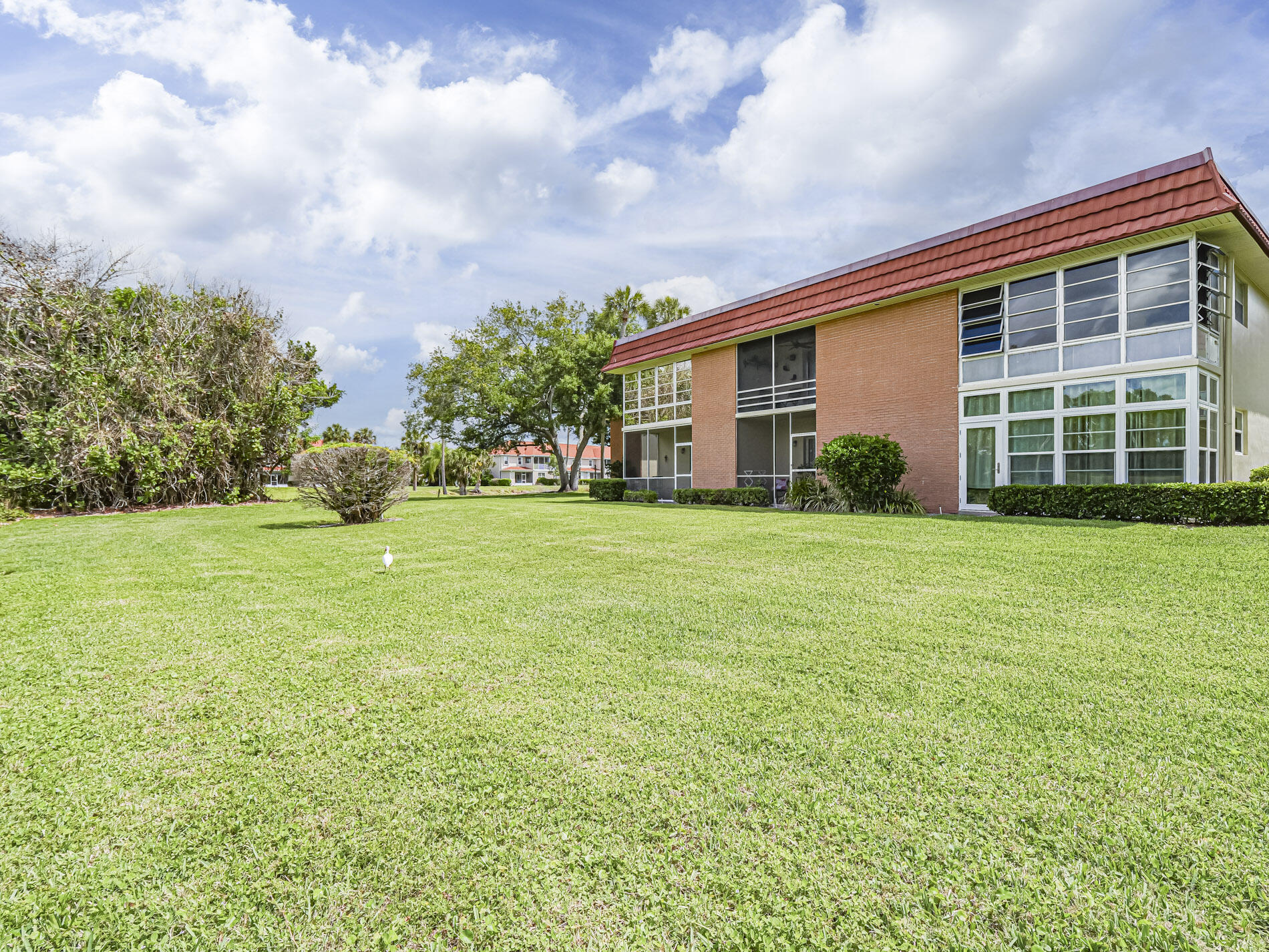 VISTA ROYALE PHASE IV BLDGS 83-111 - Residential