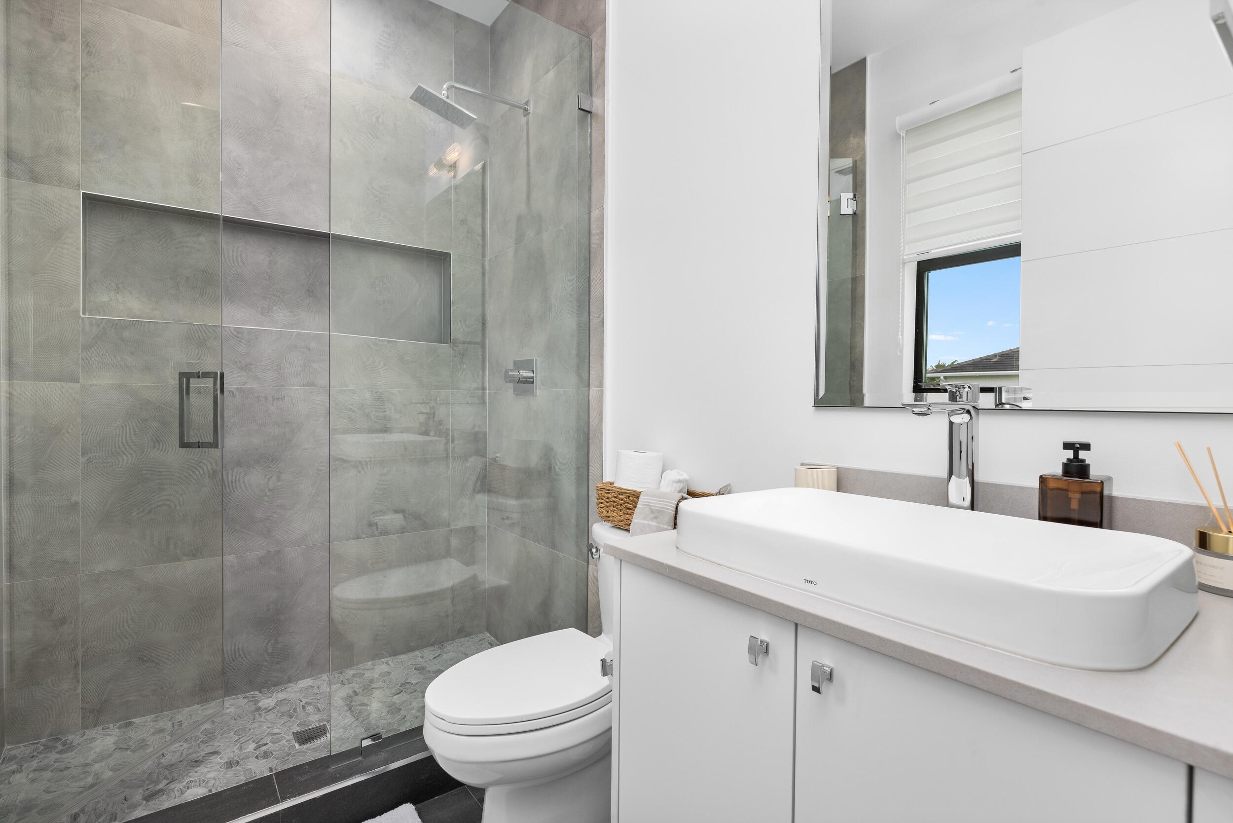 Whisem Unit B - Residential
